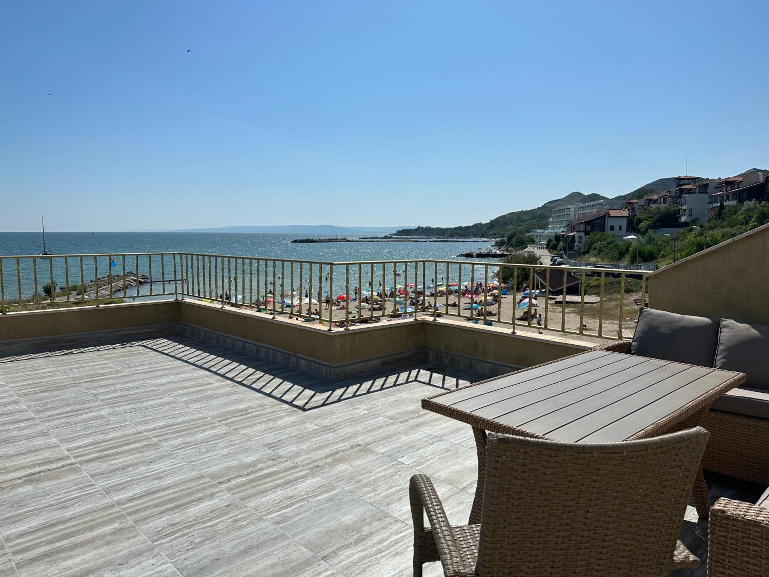 Apartment with Sea View photo 3