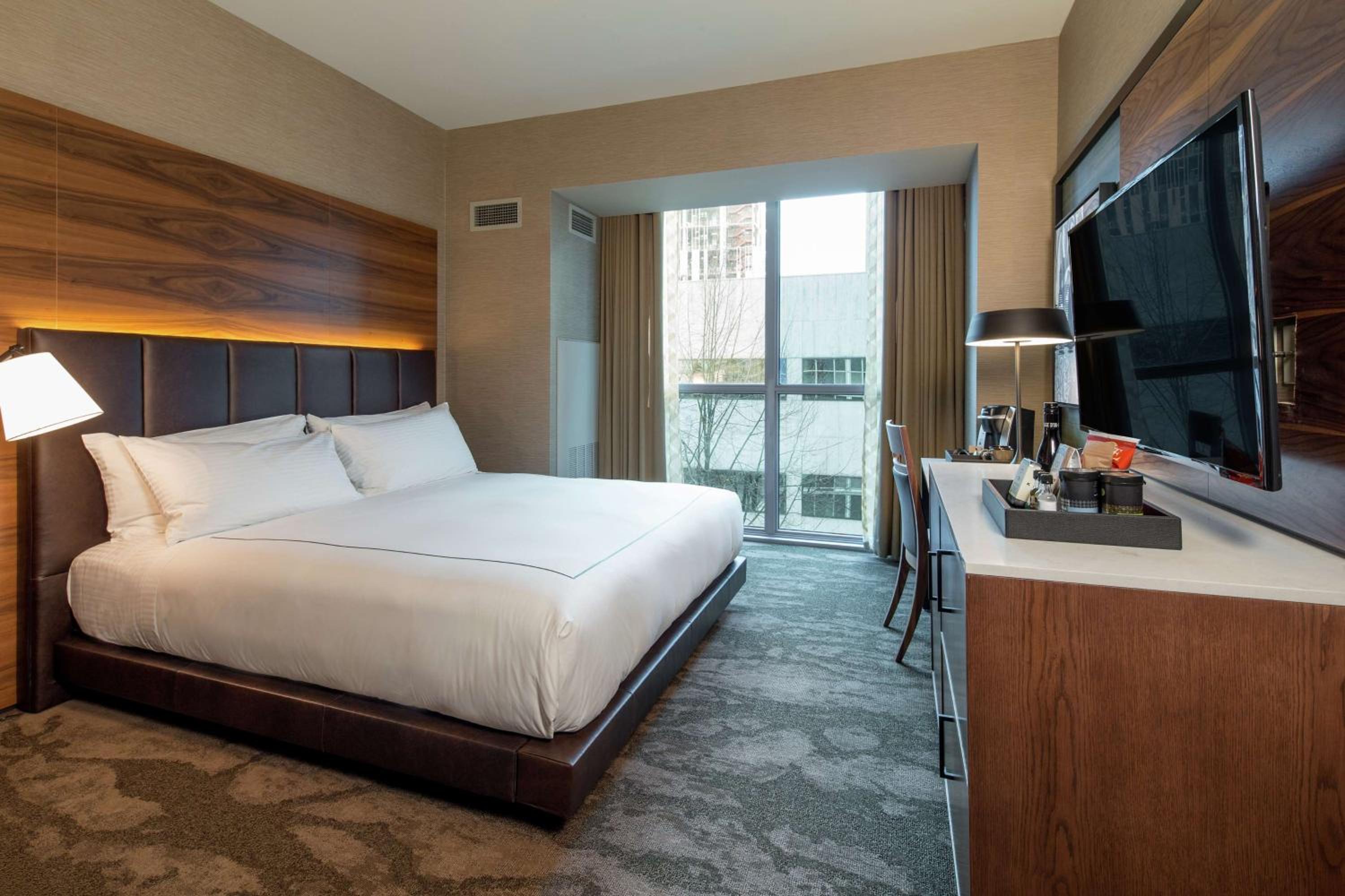 King Room with City View - Mobility/Hearing Accessible