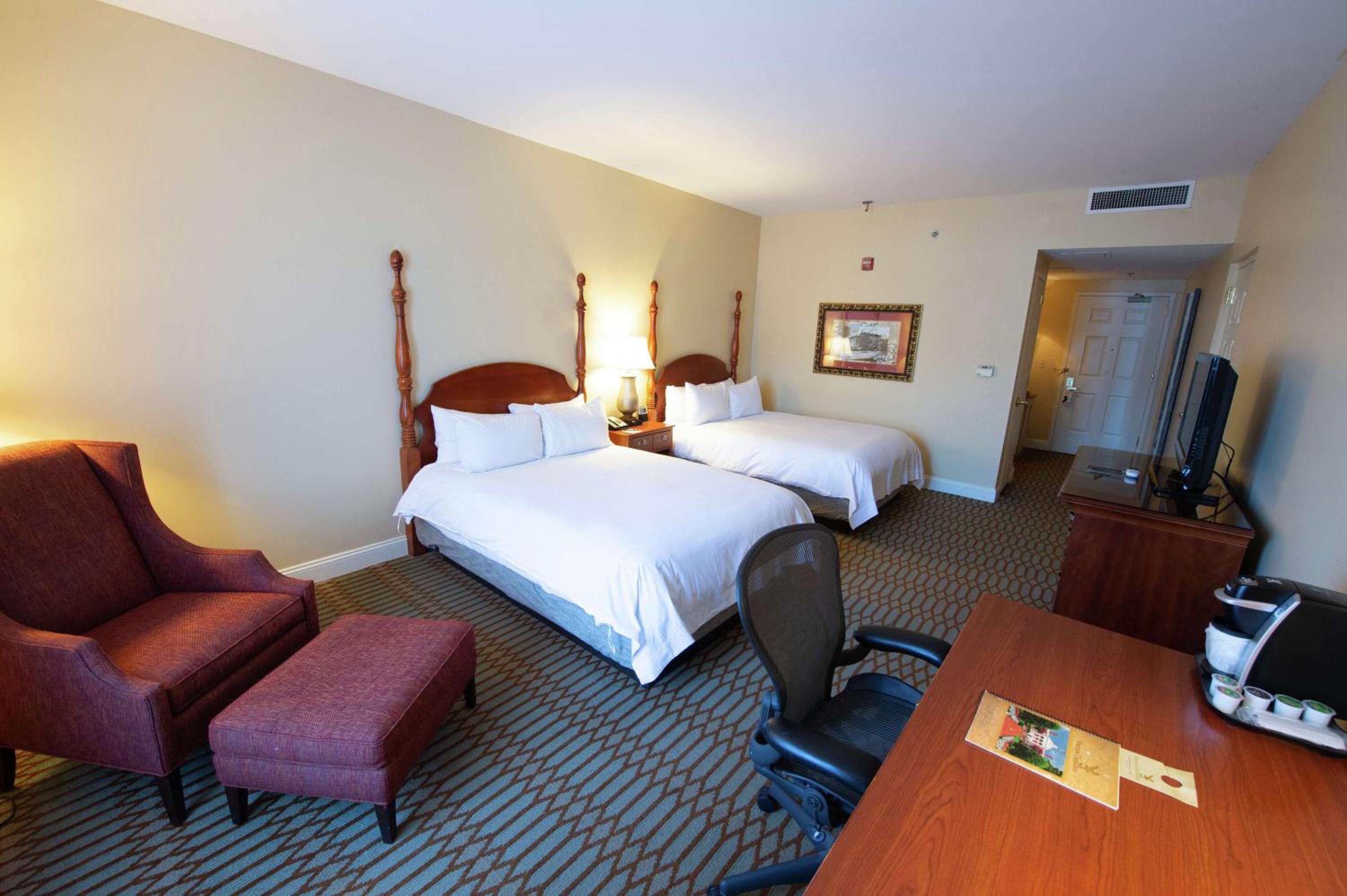 Queen Room with Two Queen Beds and Roll-In Shower - Mobility and Hearing Access