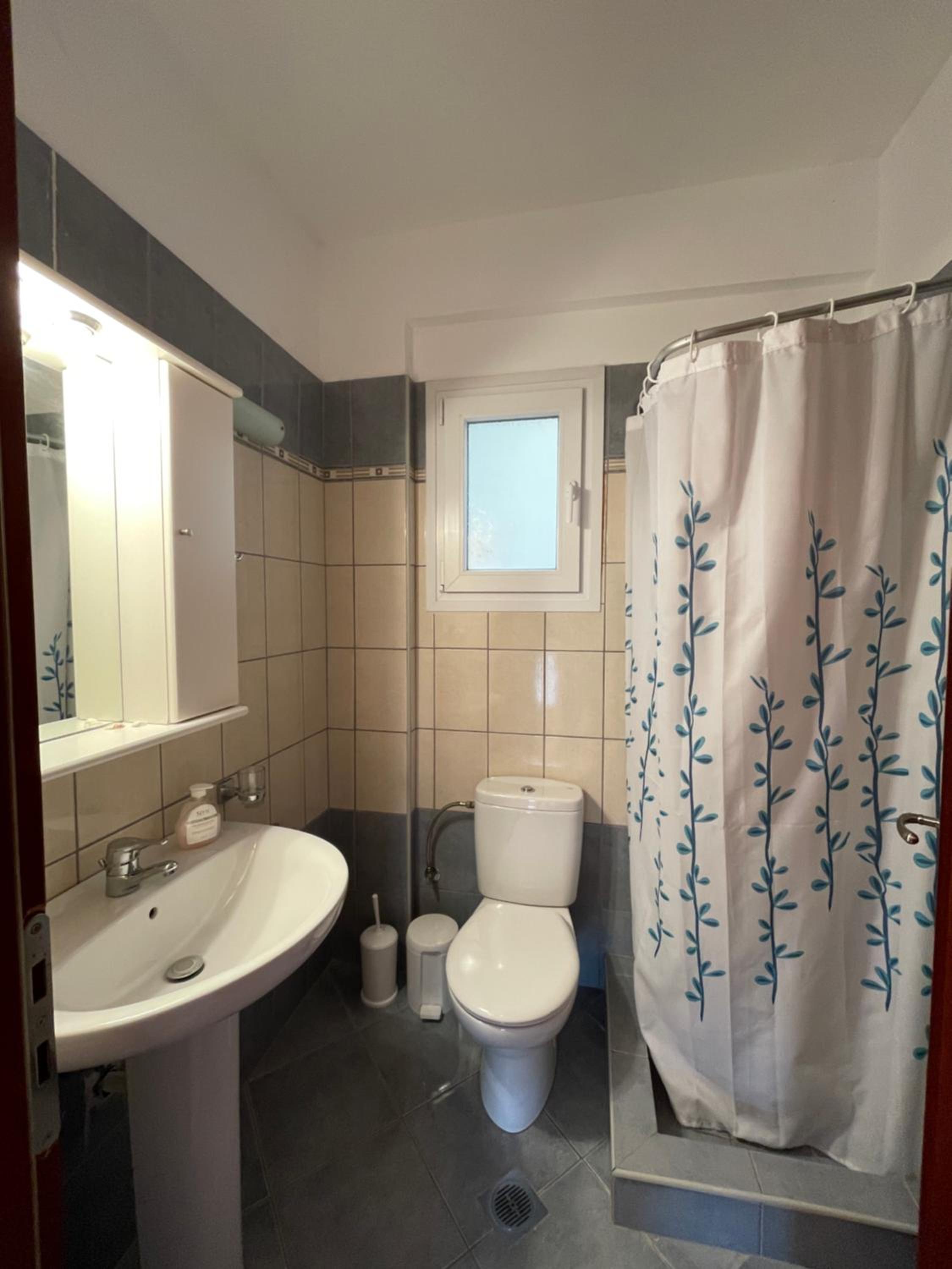 Two-Bedroom Apartment with Ocean View photo 2