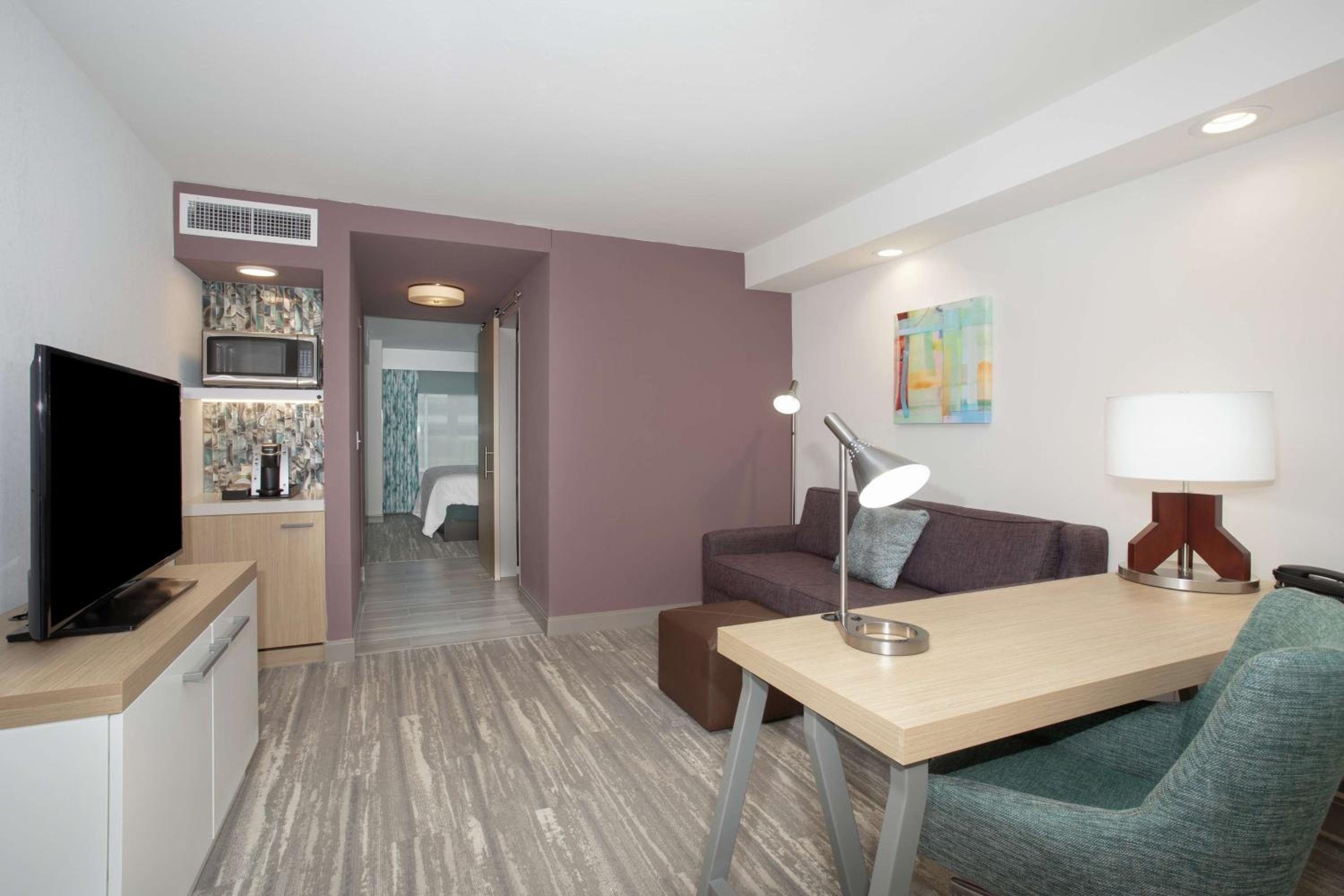 Junior King Suite photo 2