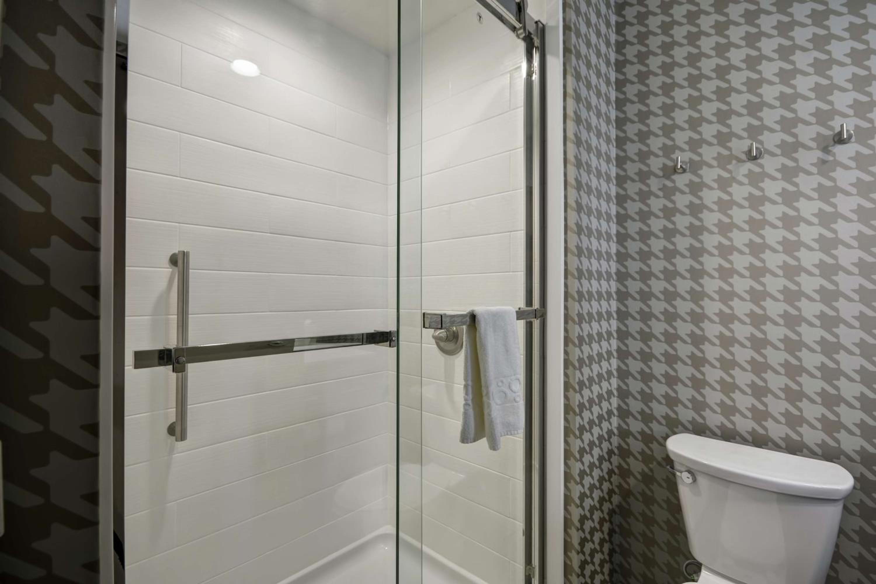 King Studio Suite - Hearing Access/Non-Smoking photo 2