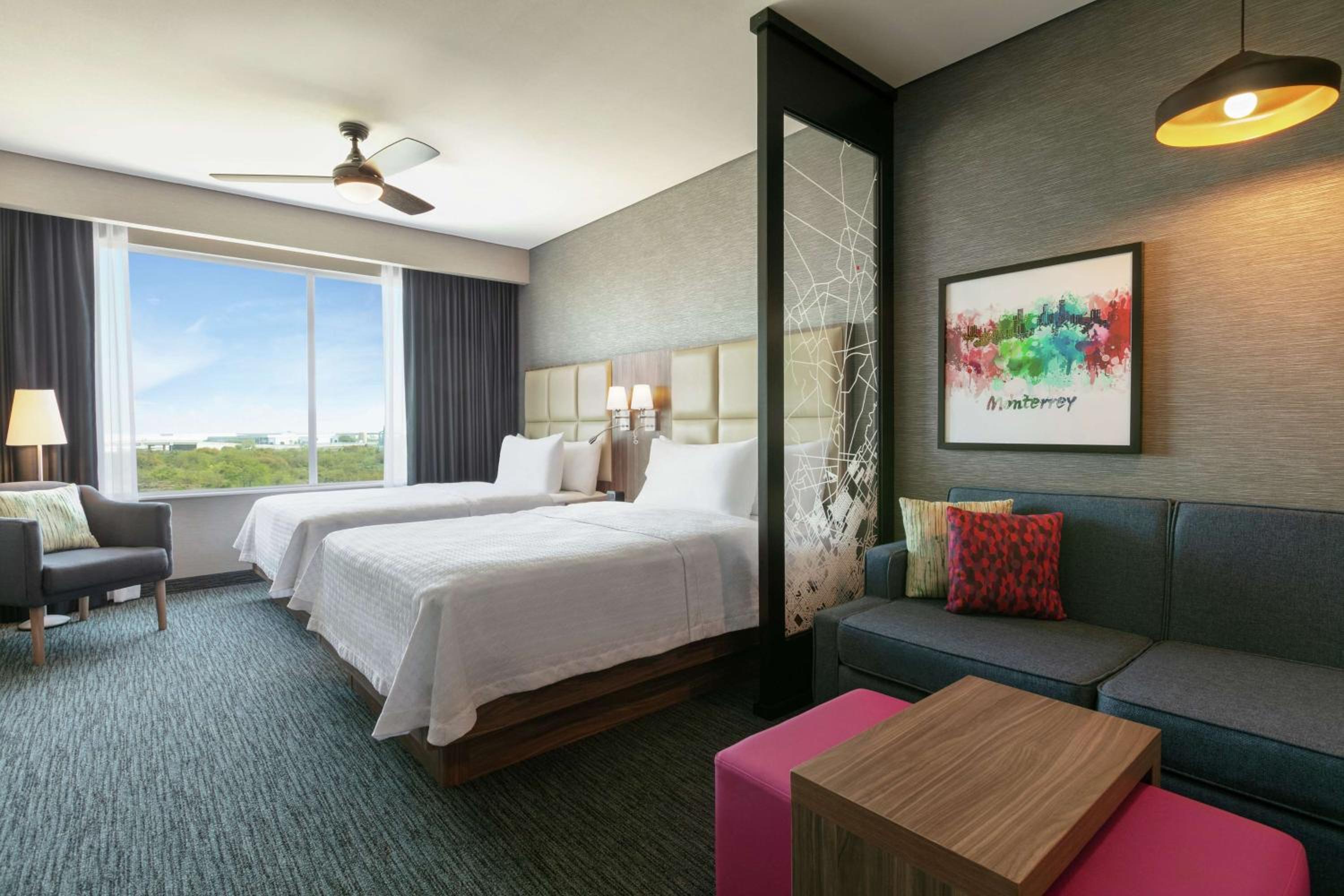 Queen Studio with Two Queen Beds - Non-Smoking