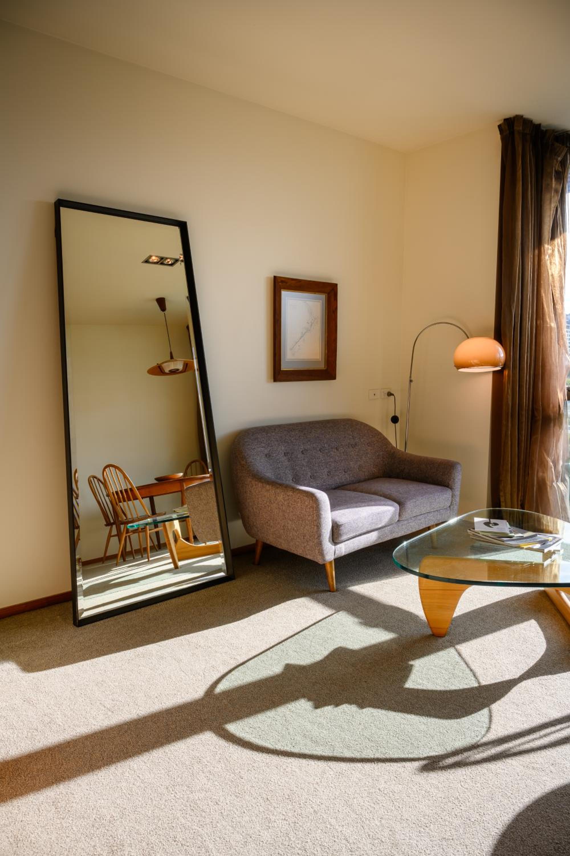 Suite - Photo 12