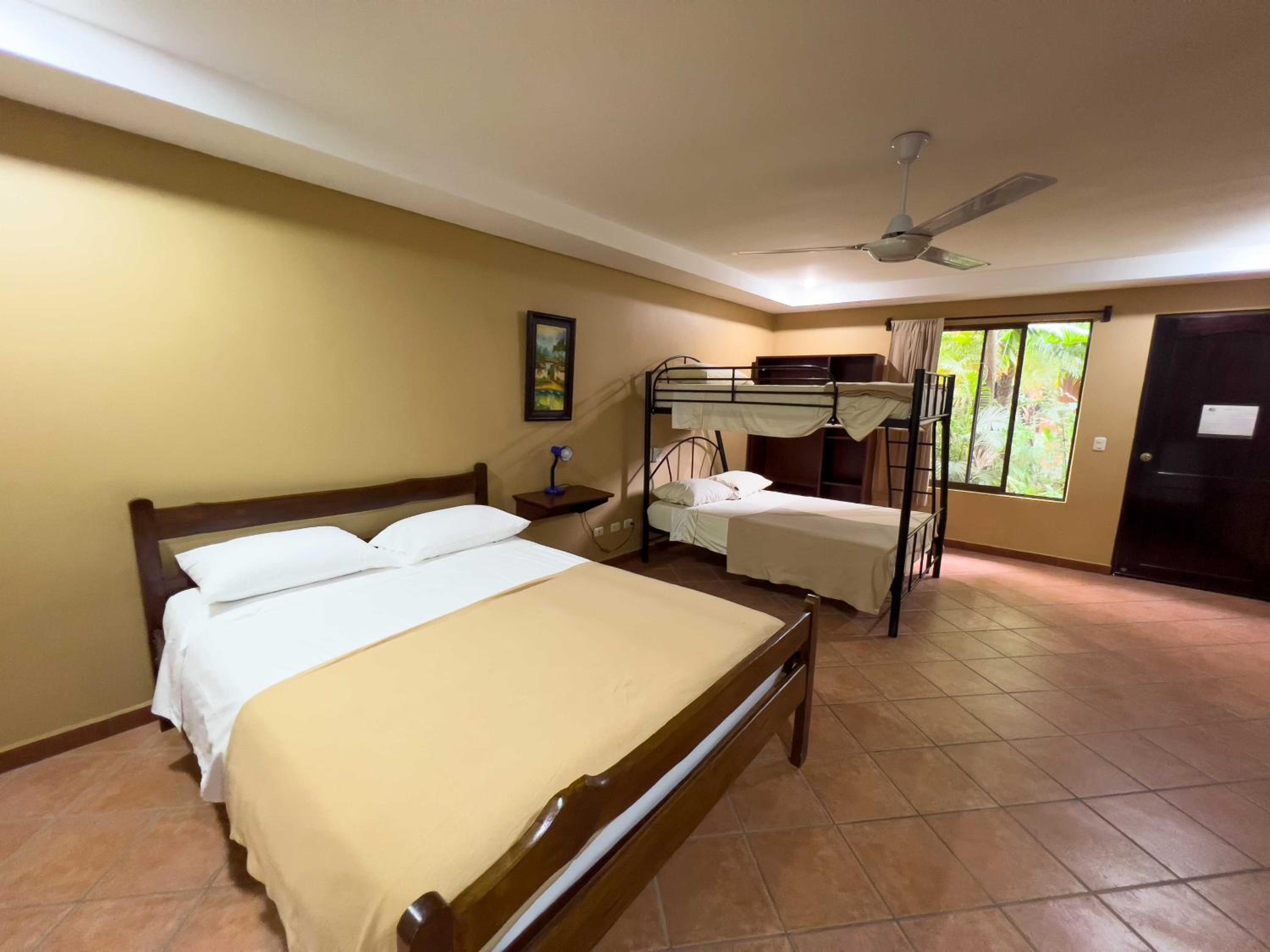 Quadruple Room with Private Bathroom