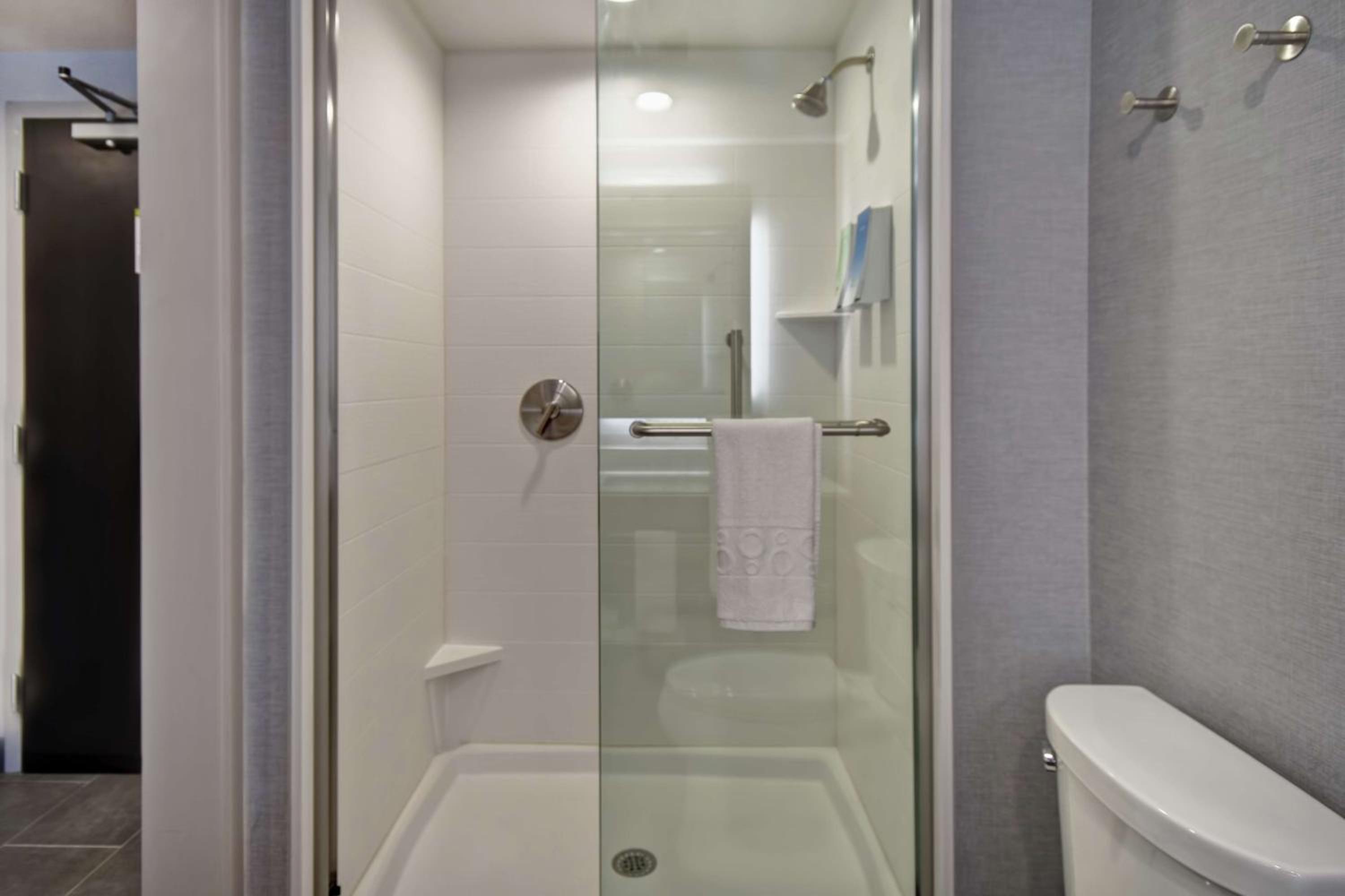 King Studio Suite - Non-Smoking photo 3