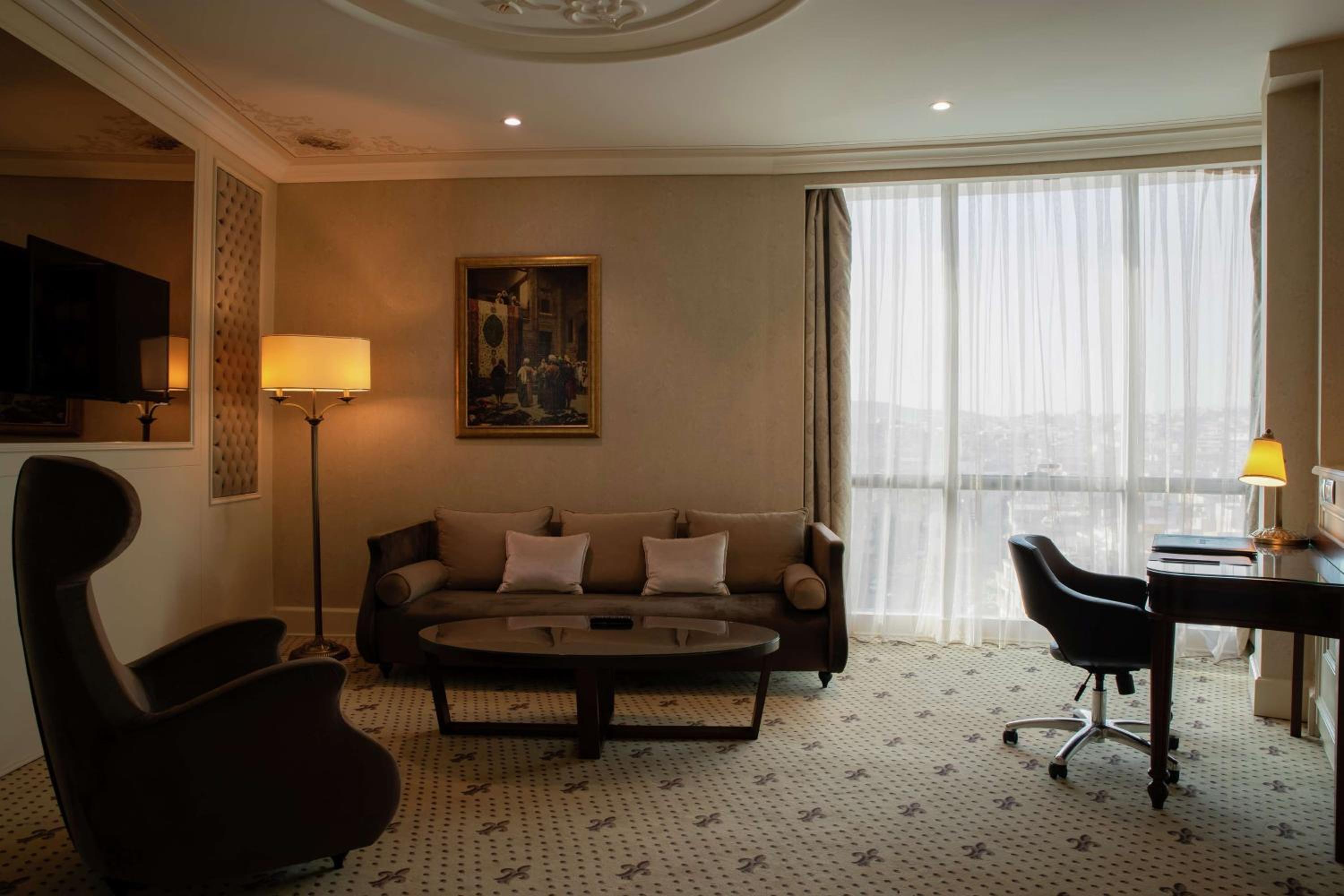 Junior Suite