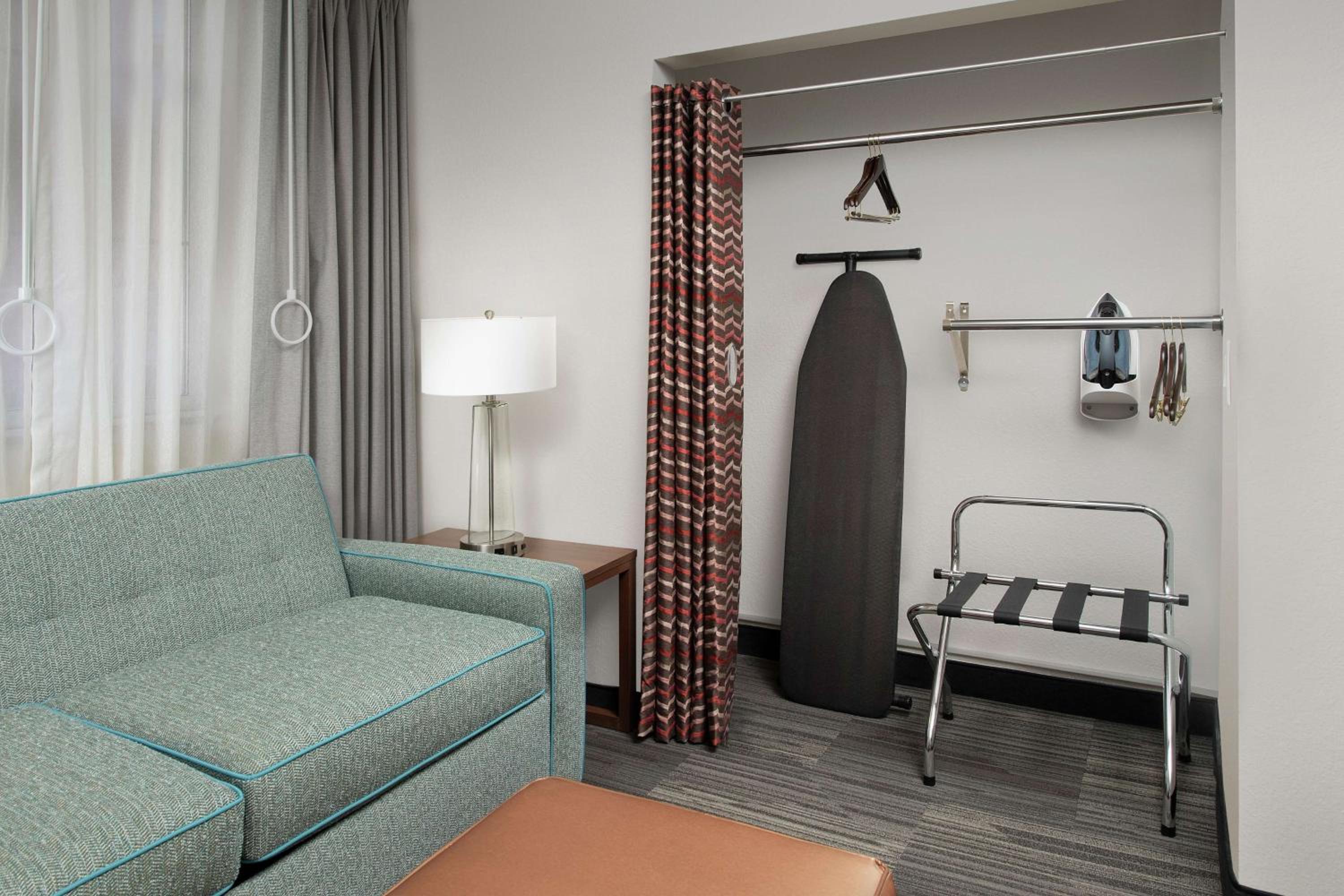King Studio Suite - Mobility Access/Non-Smoking - Photo 3