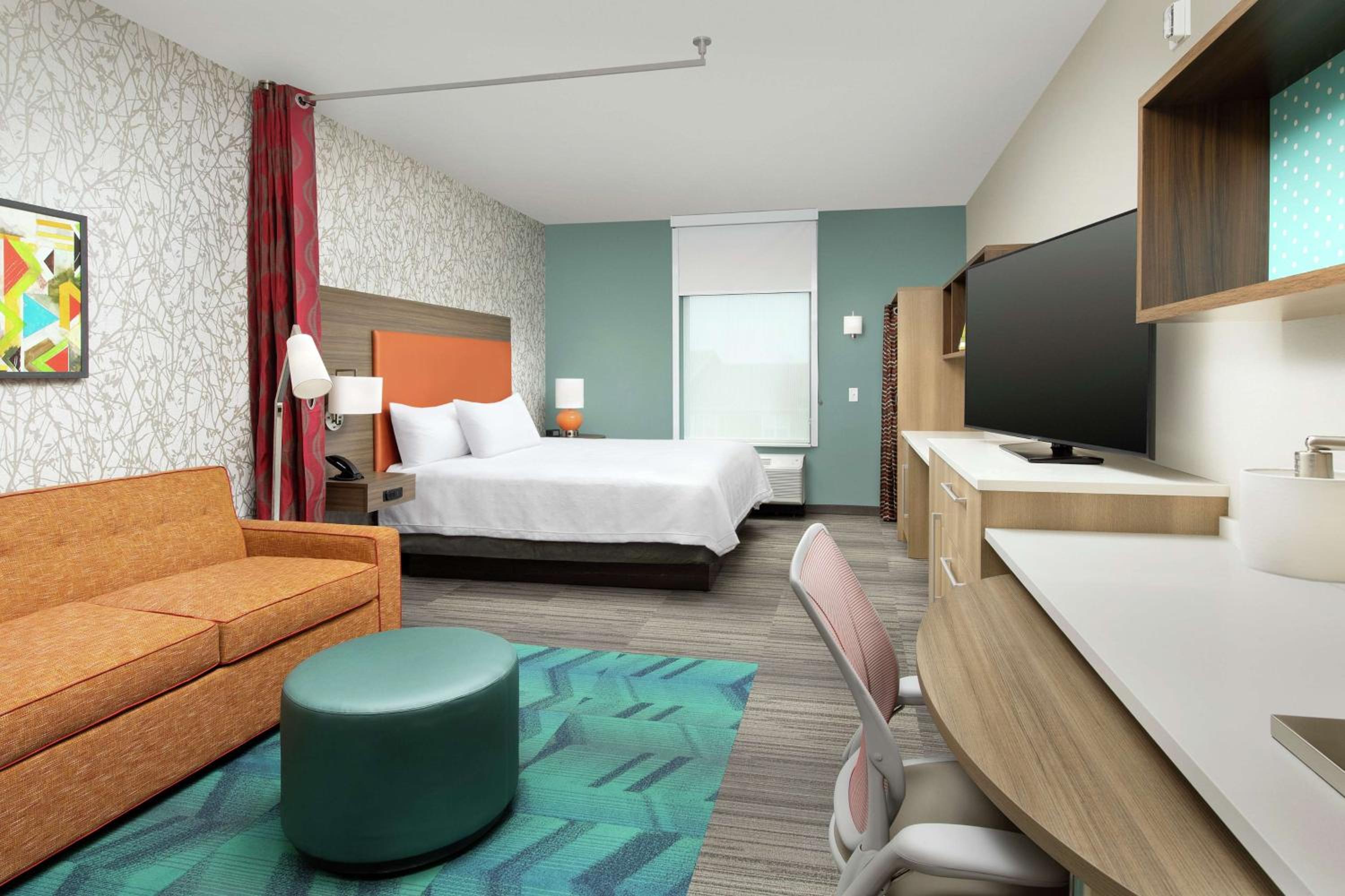 King Studio Suite - Hearing Access/Non-Smoking