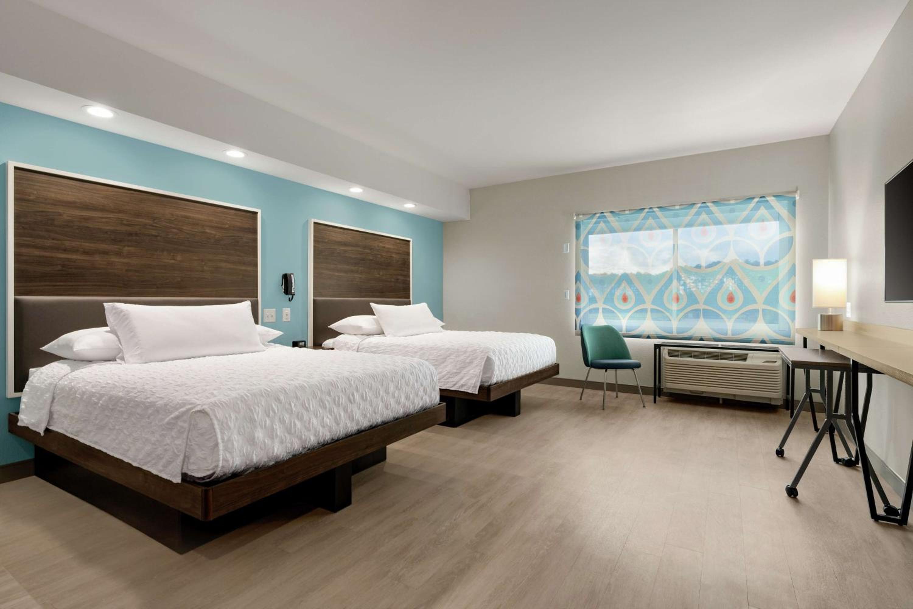 King Room at Tru By Hilton Florence I-95 in Florence
