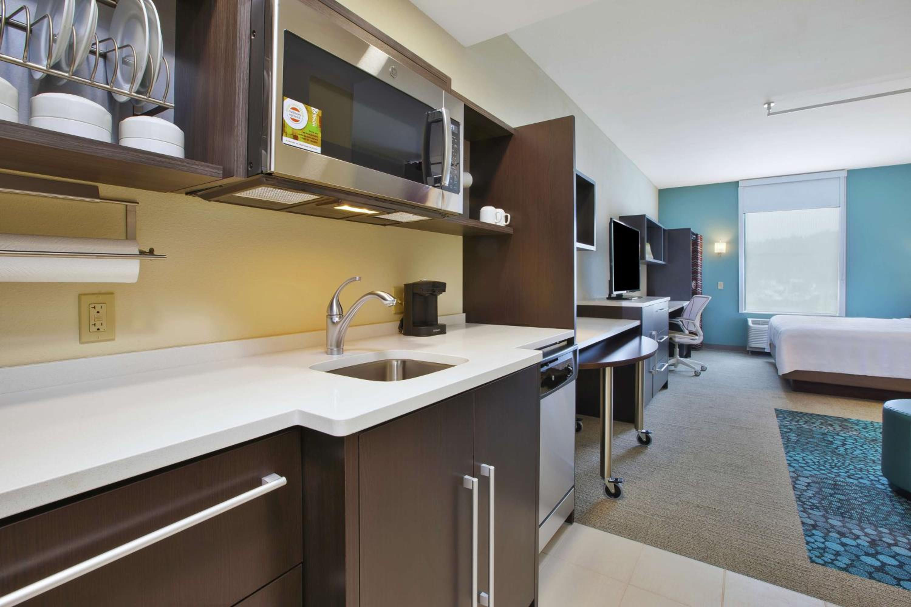King Studio Suite - Non-Smoking photo 1