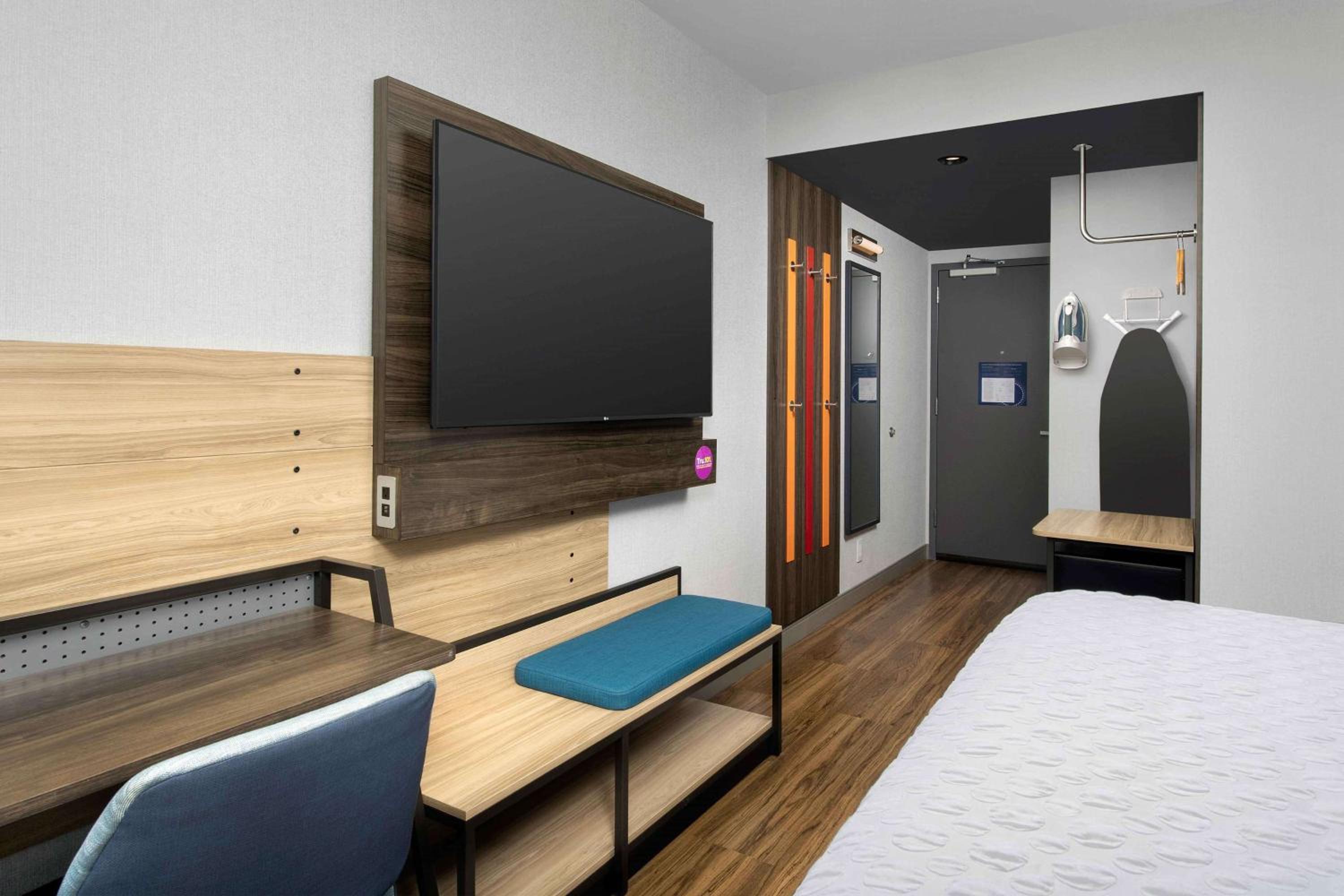 King Room - Hearing Access