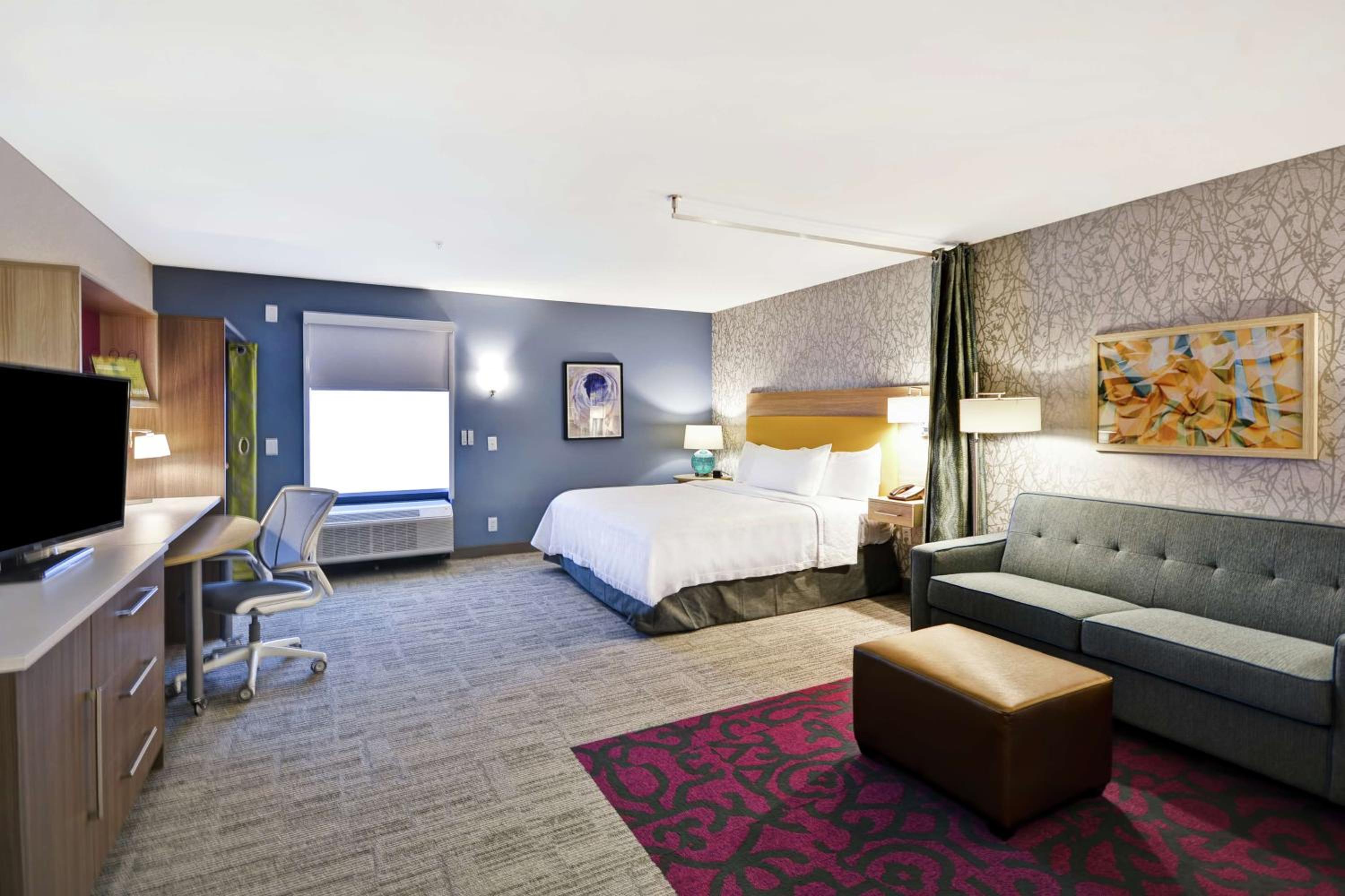 King Studio Suite - Mobility Access/Non-Smoking photo 1