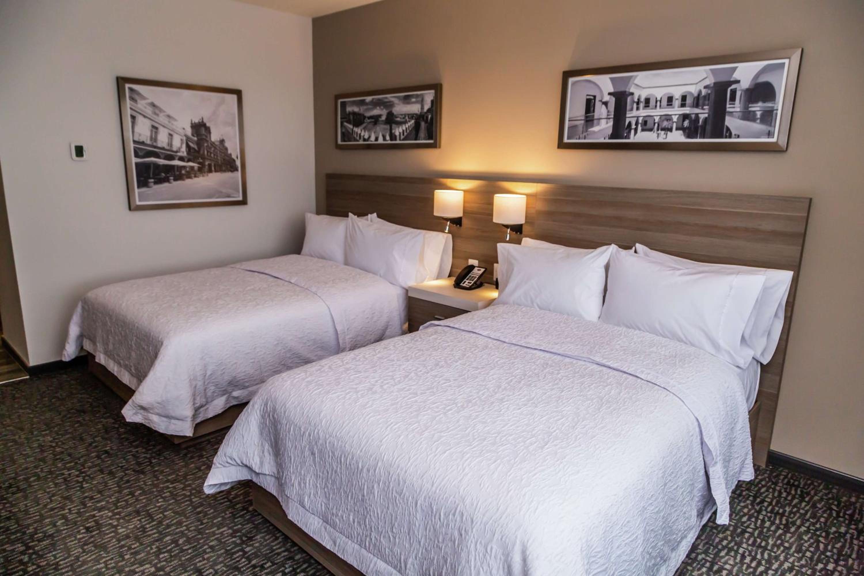 Double Room with Two Double Beds - Non-Smoking - Photo 1