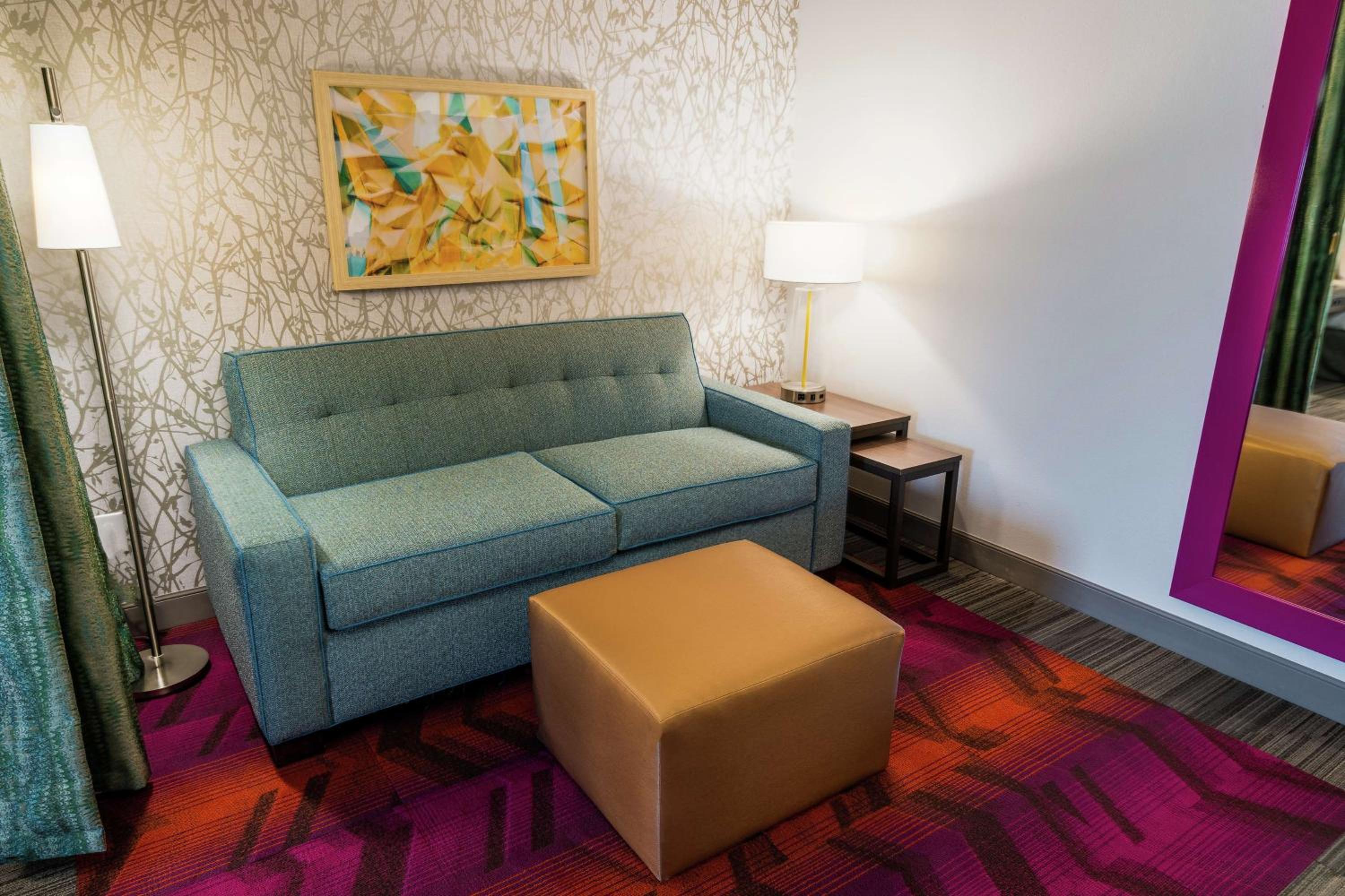 Queen Studio with Two Queen Beds - Mobility and Hearing Access/Non-Smoking - Photo 1
