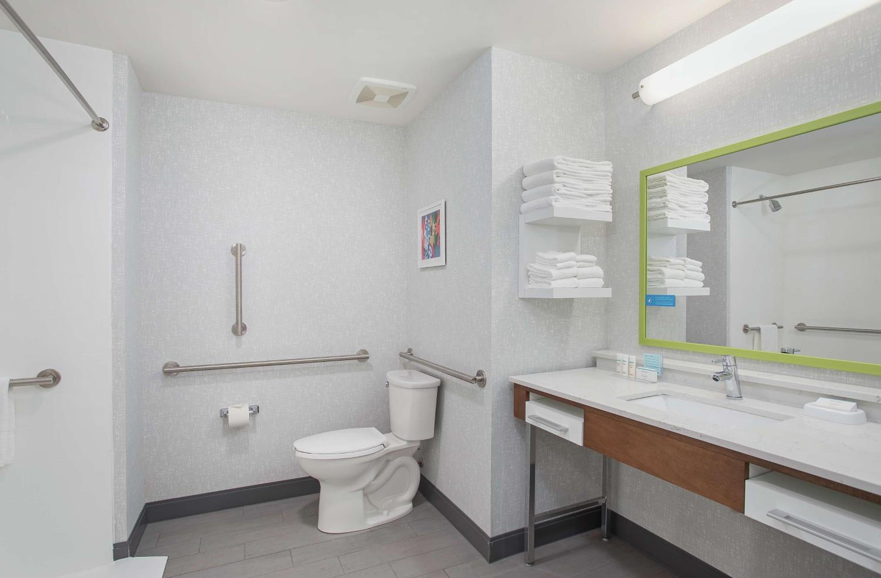 King Room - Mobility Access/Non-Smoking - Photo 2