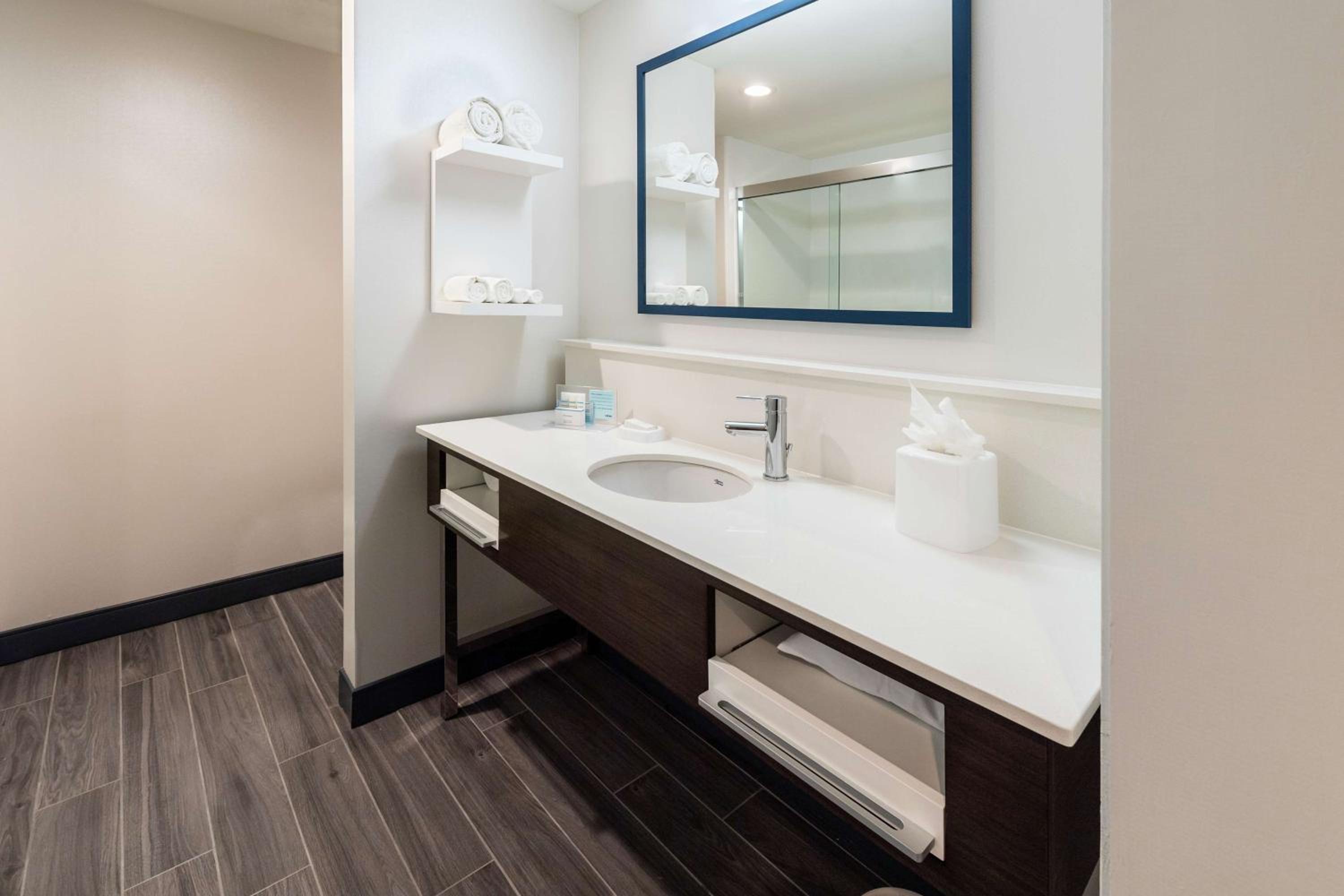 King Studio Suite - Non Smoking - Photo 2