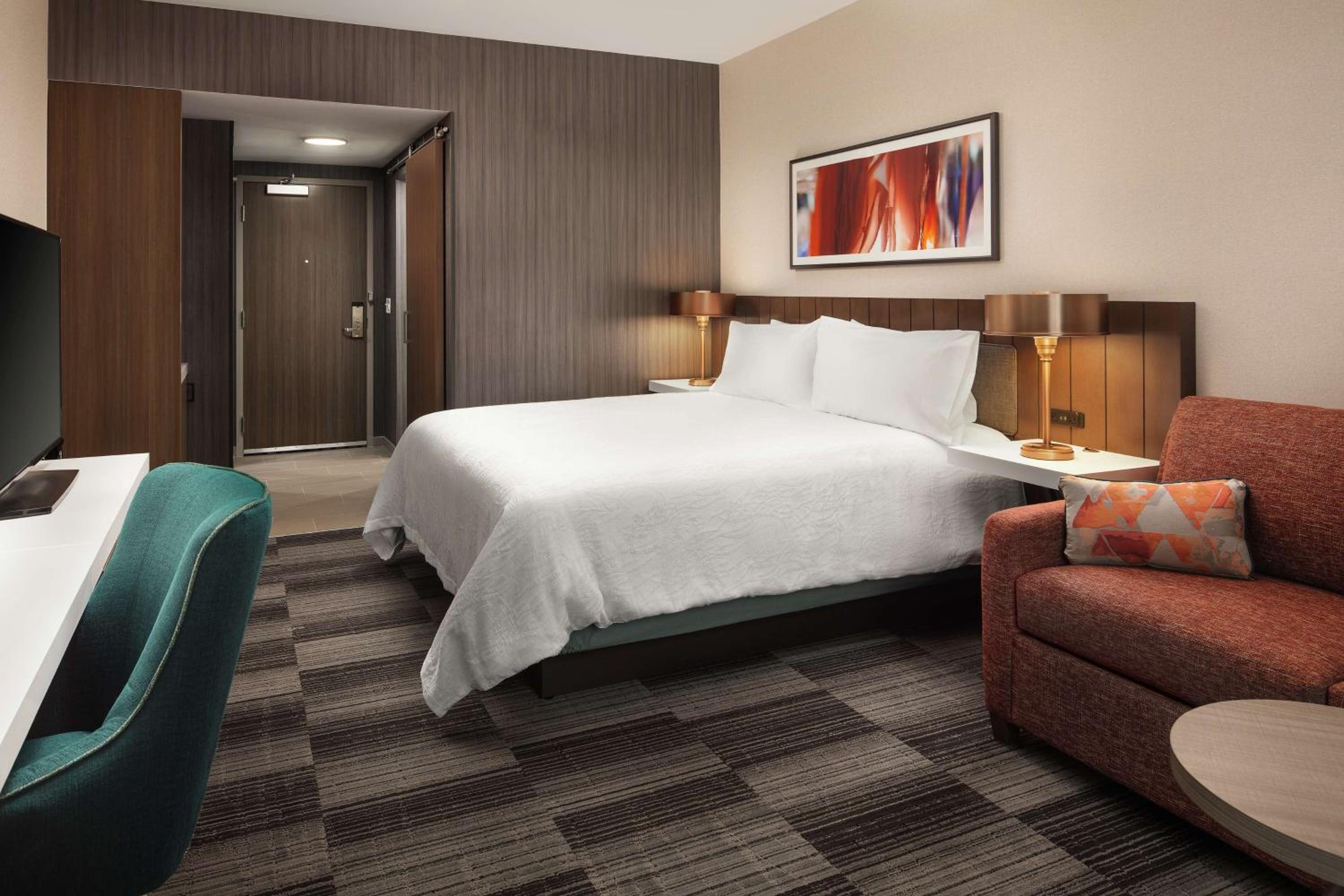 King Room - Hearing Access - Photo 3