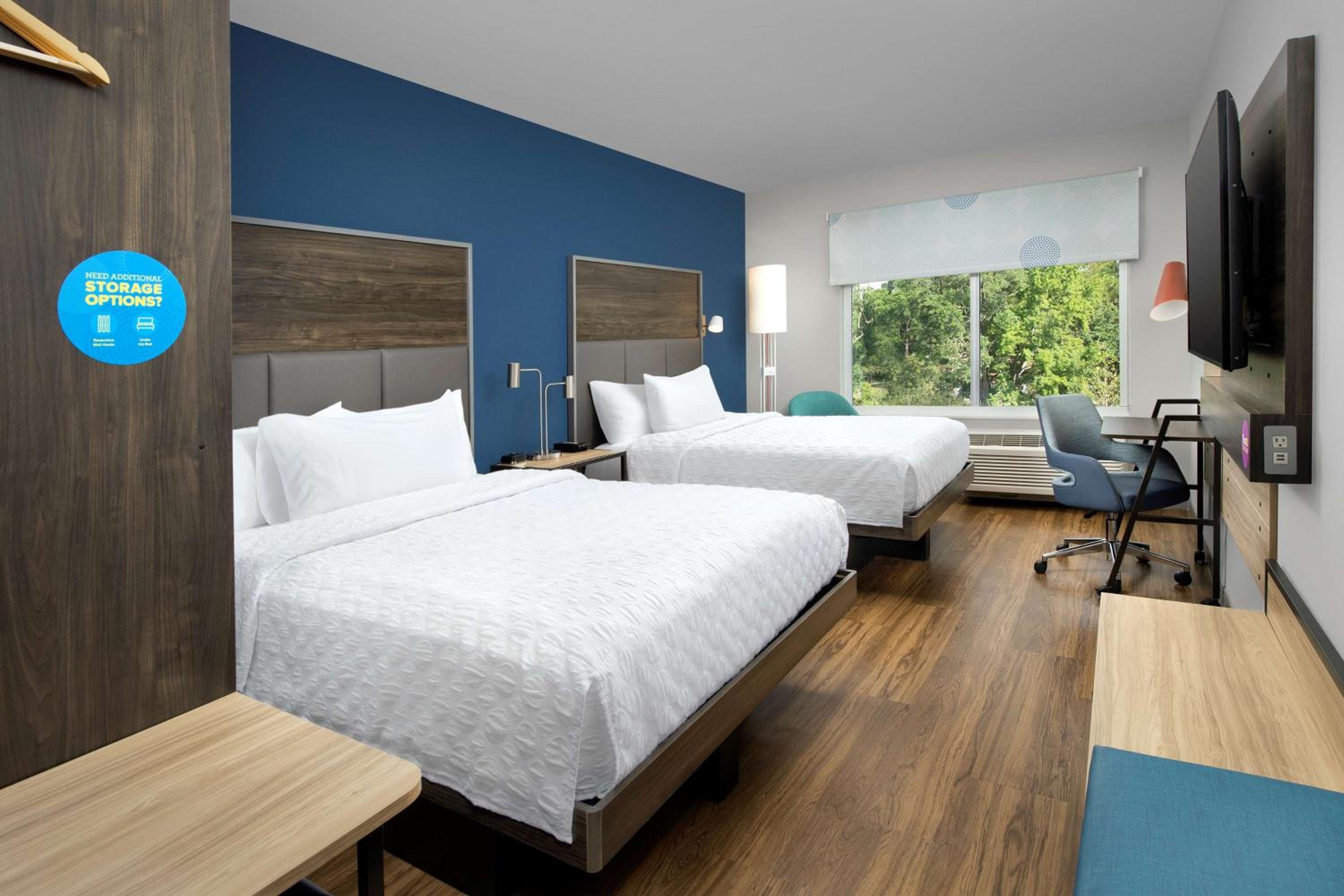 Queen Room with Two Queen Beds - Hearing Access - Photo 2