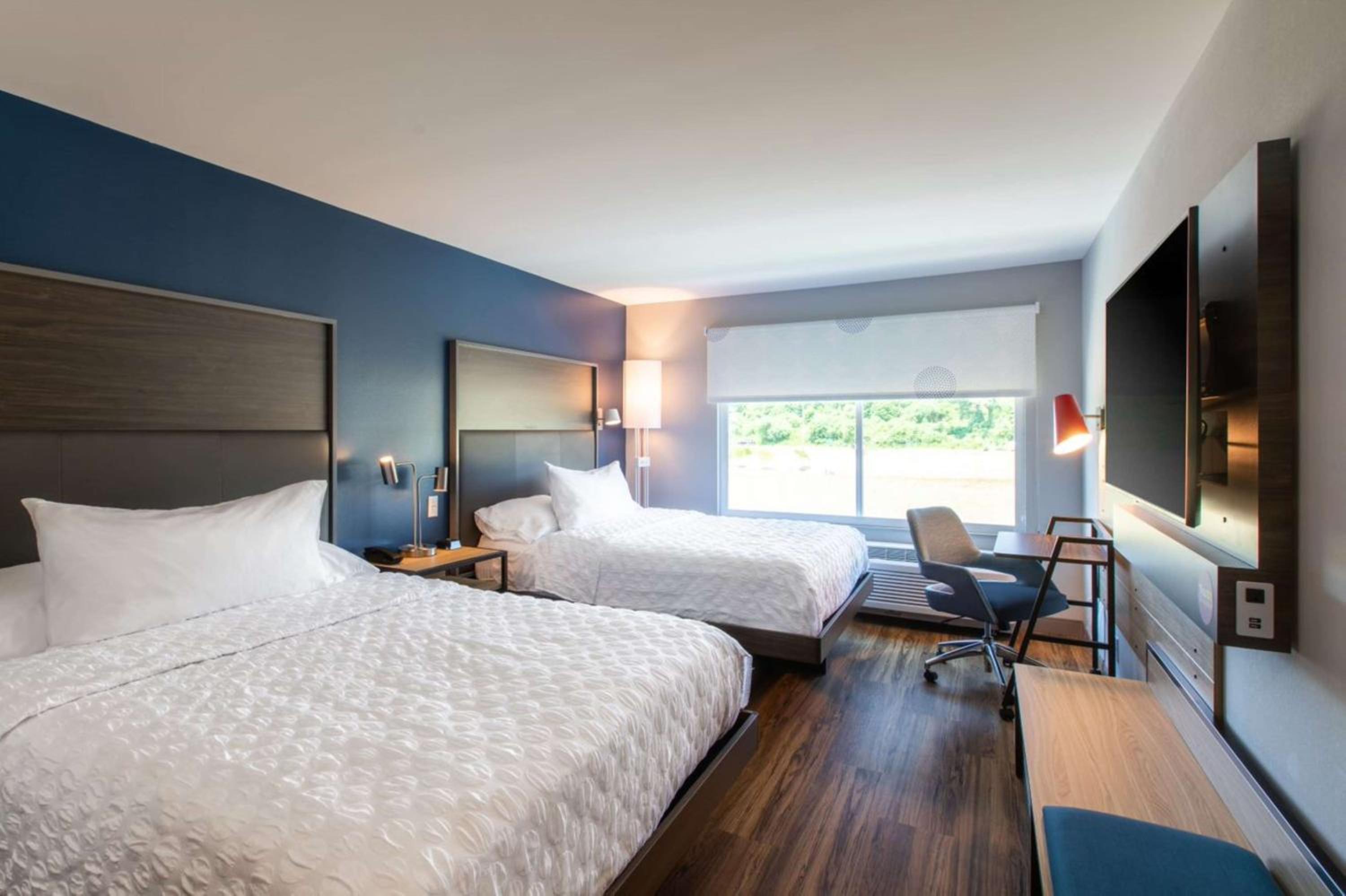 Queen Room with Two Queen Beds - Hearing Access - Photo 1