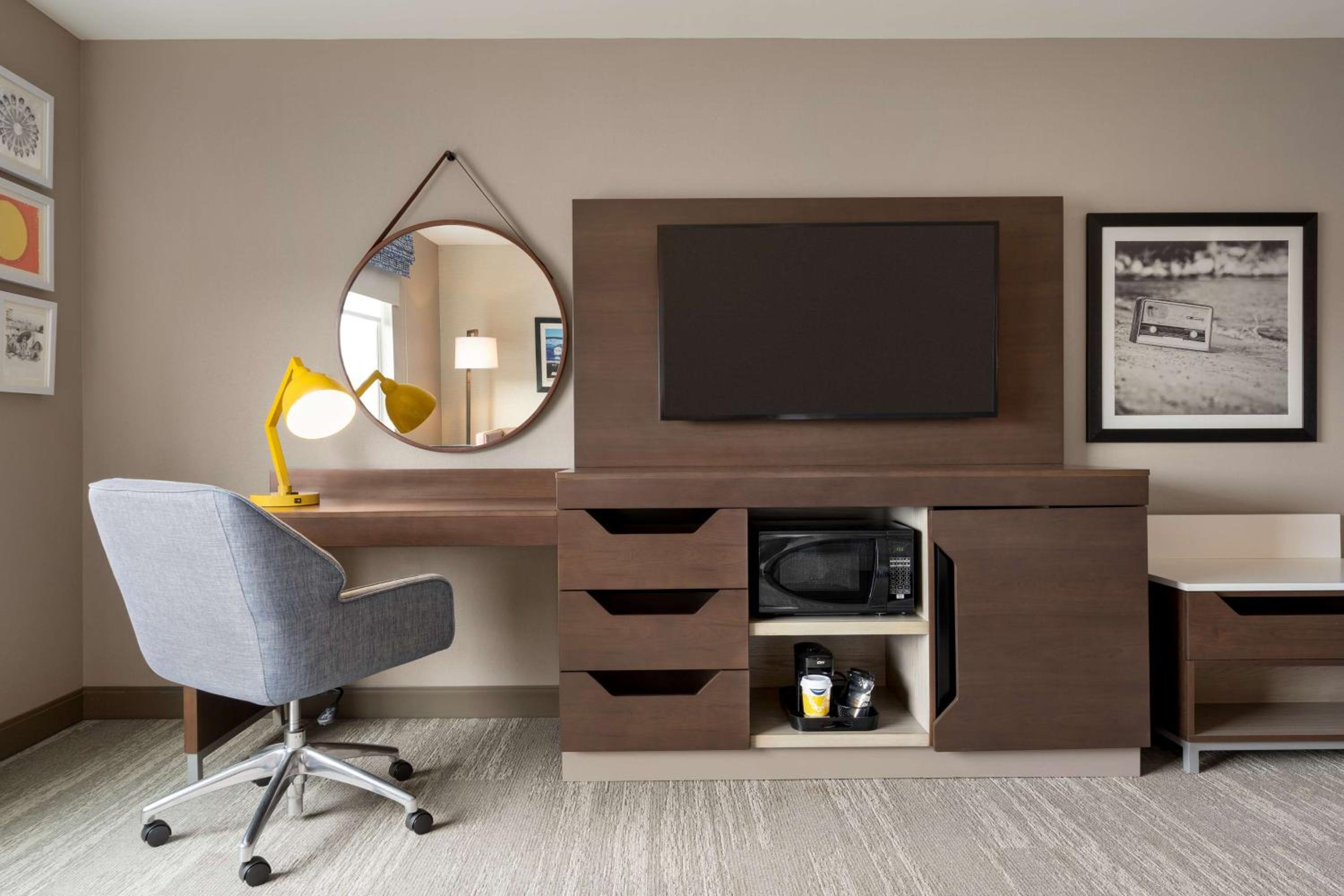 King Studio Suite - Non Smoking - Photo 3