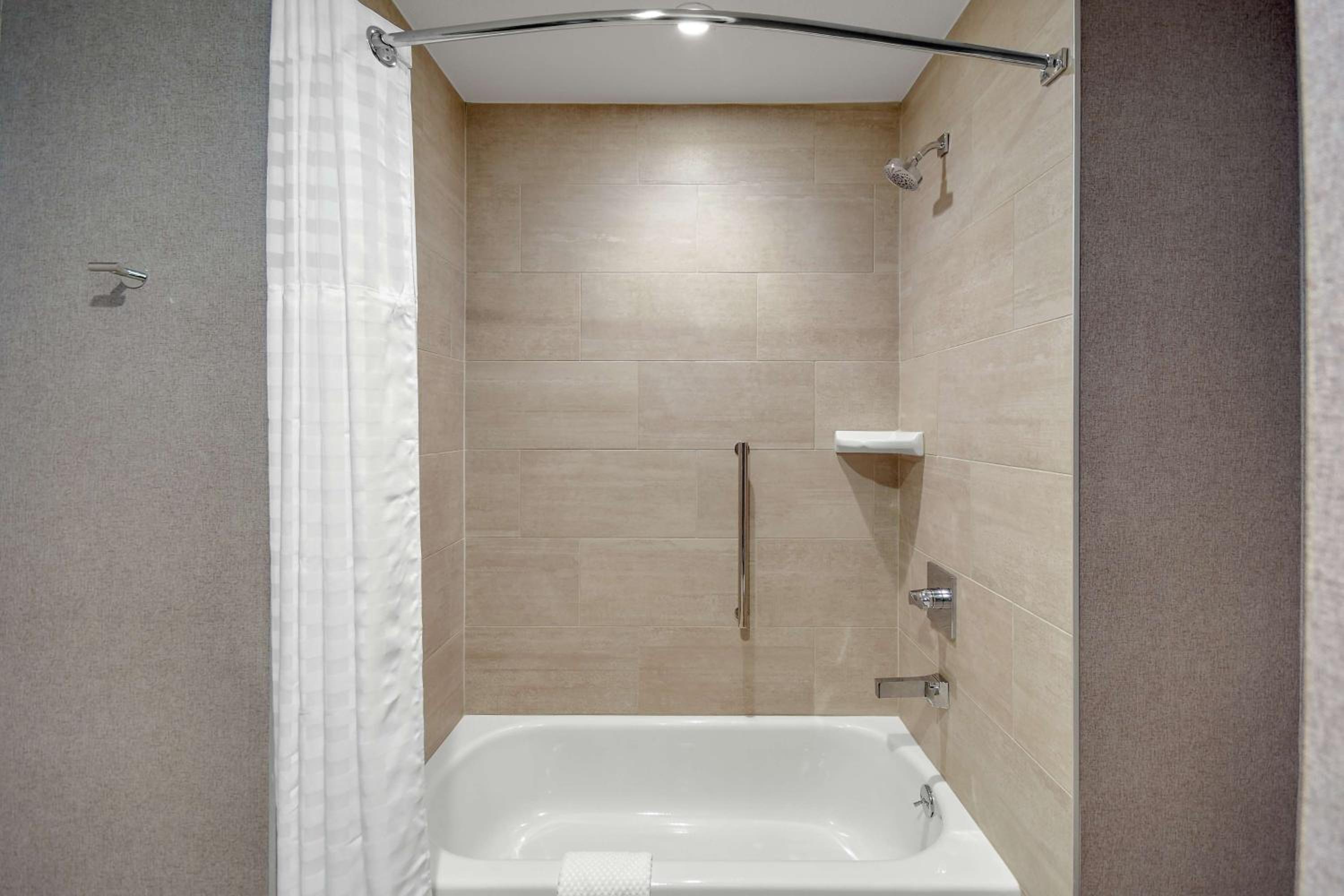 Premium Queen Suite with Two Queen Beds