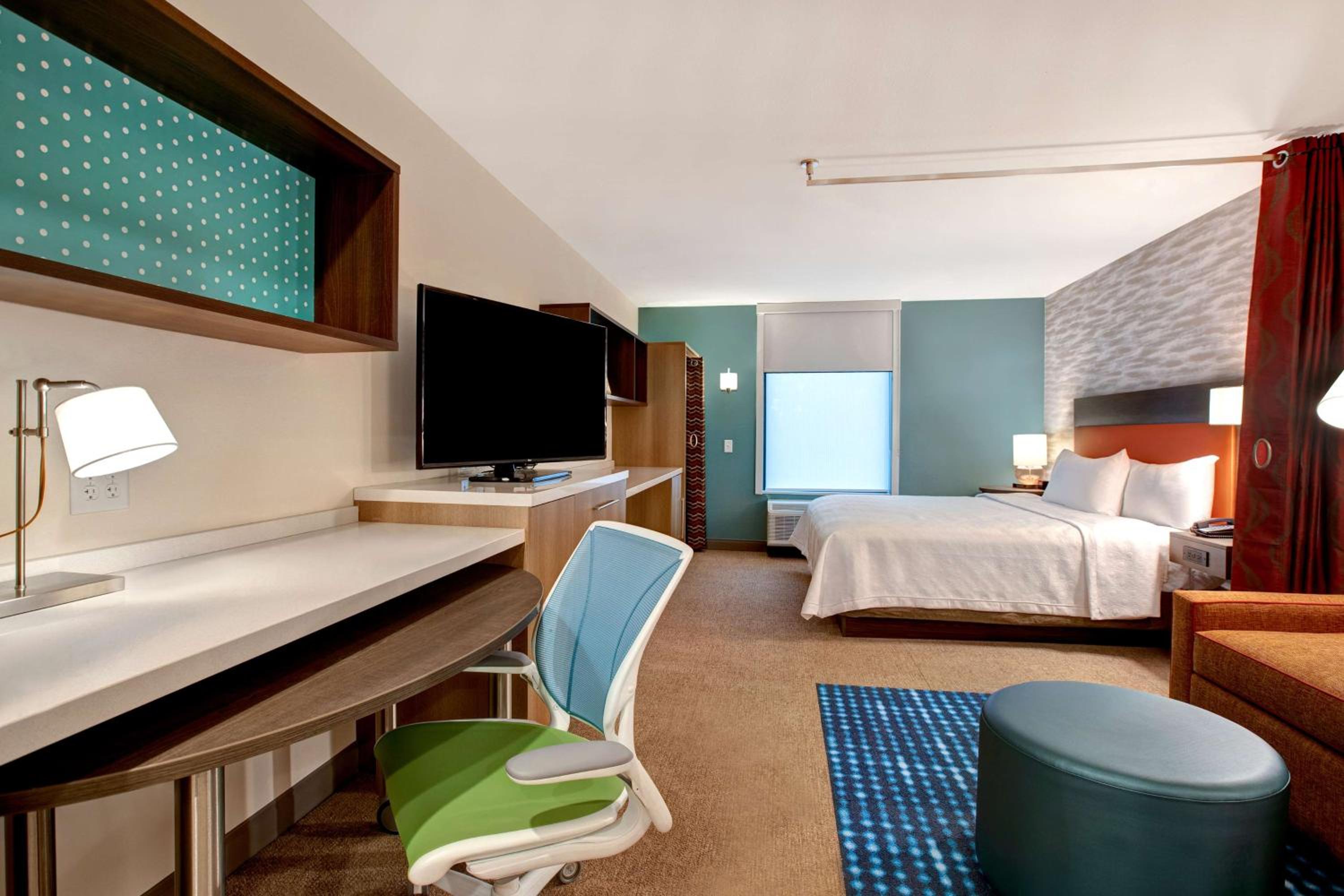King Studio Suite - Non-Smoking - Photo 1