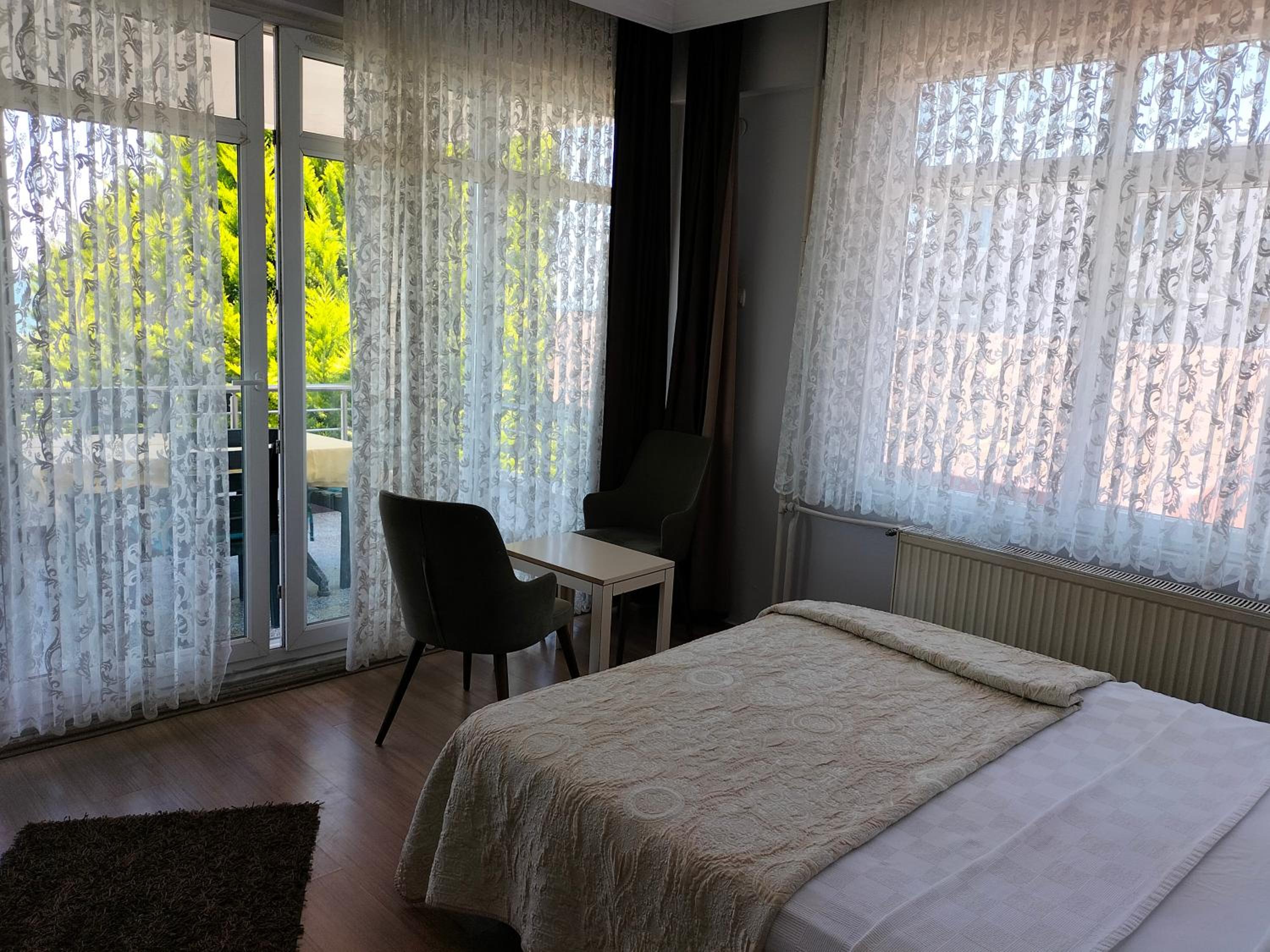 Deluxe Double Room With Balcony And Sea View photo 2