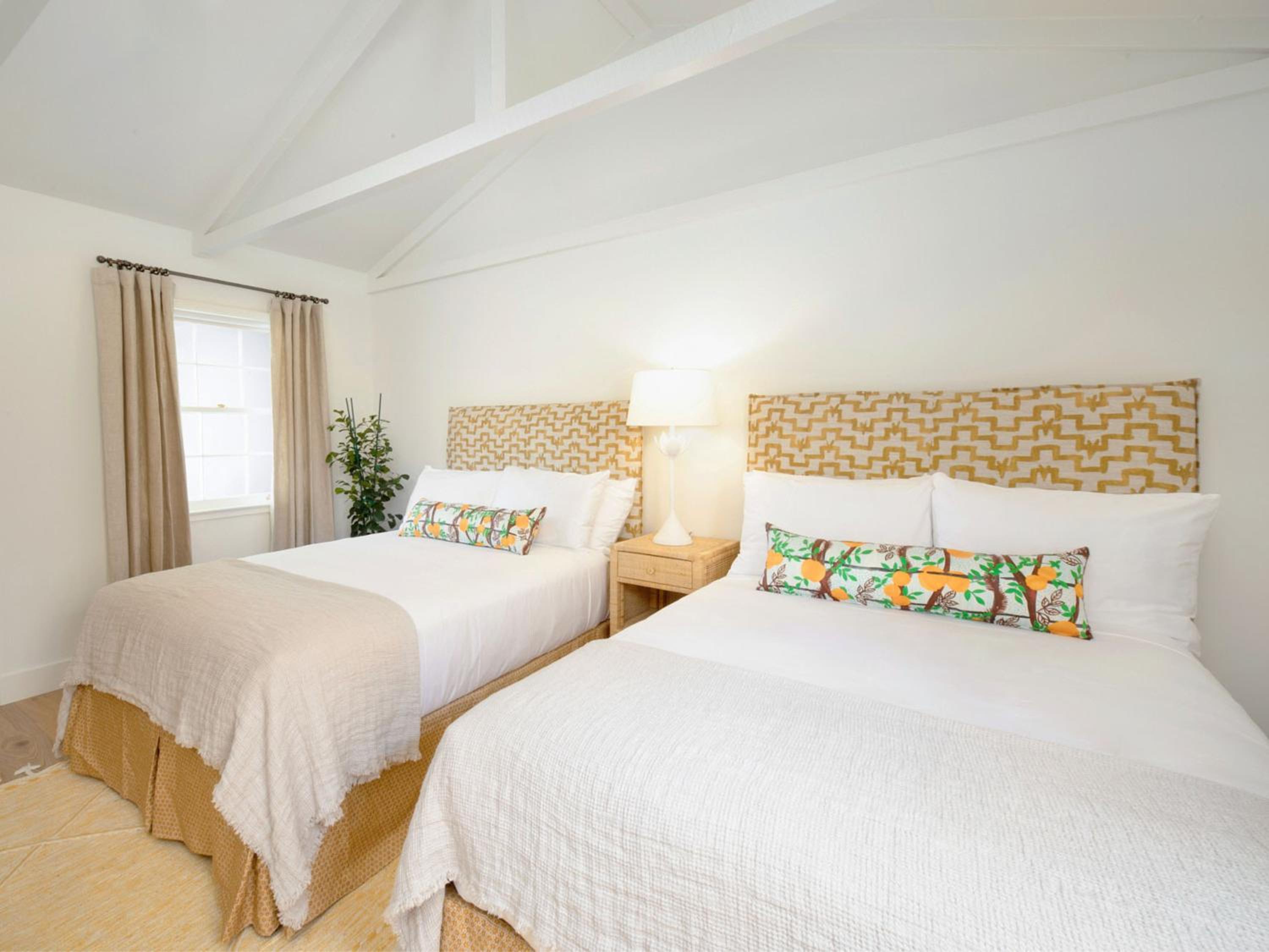 Double Room - Photo 2