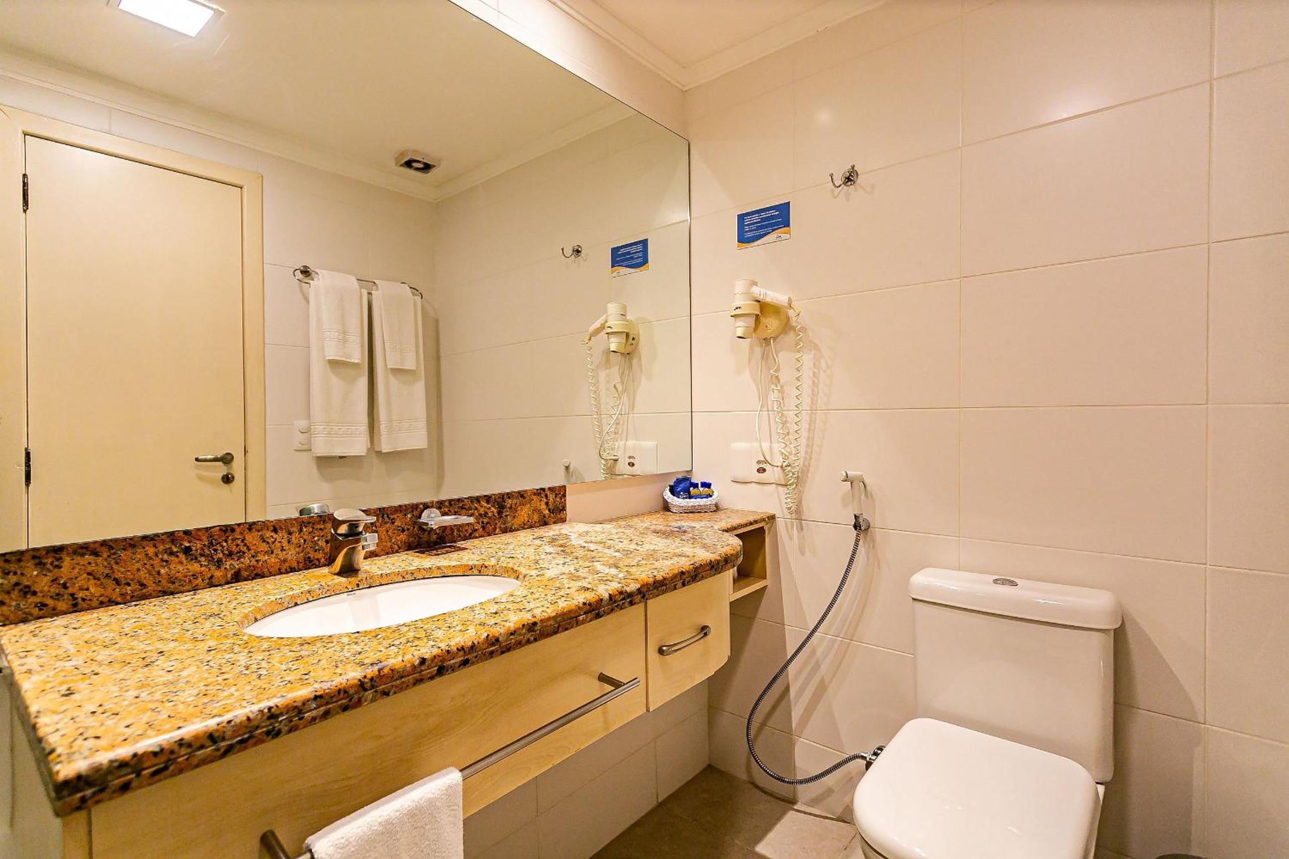Triple Room with Sea View - Photo 10