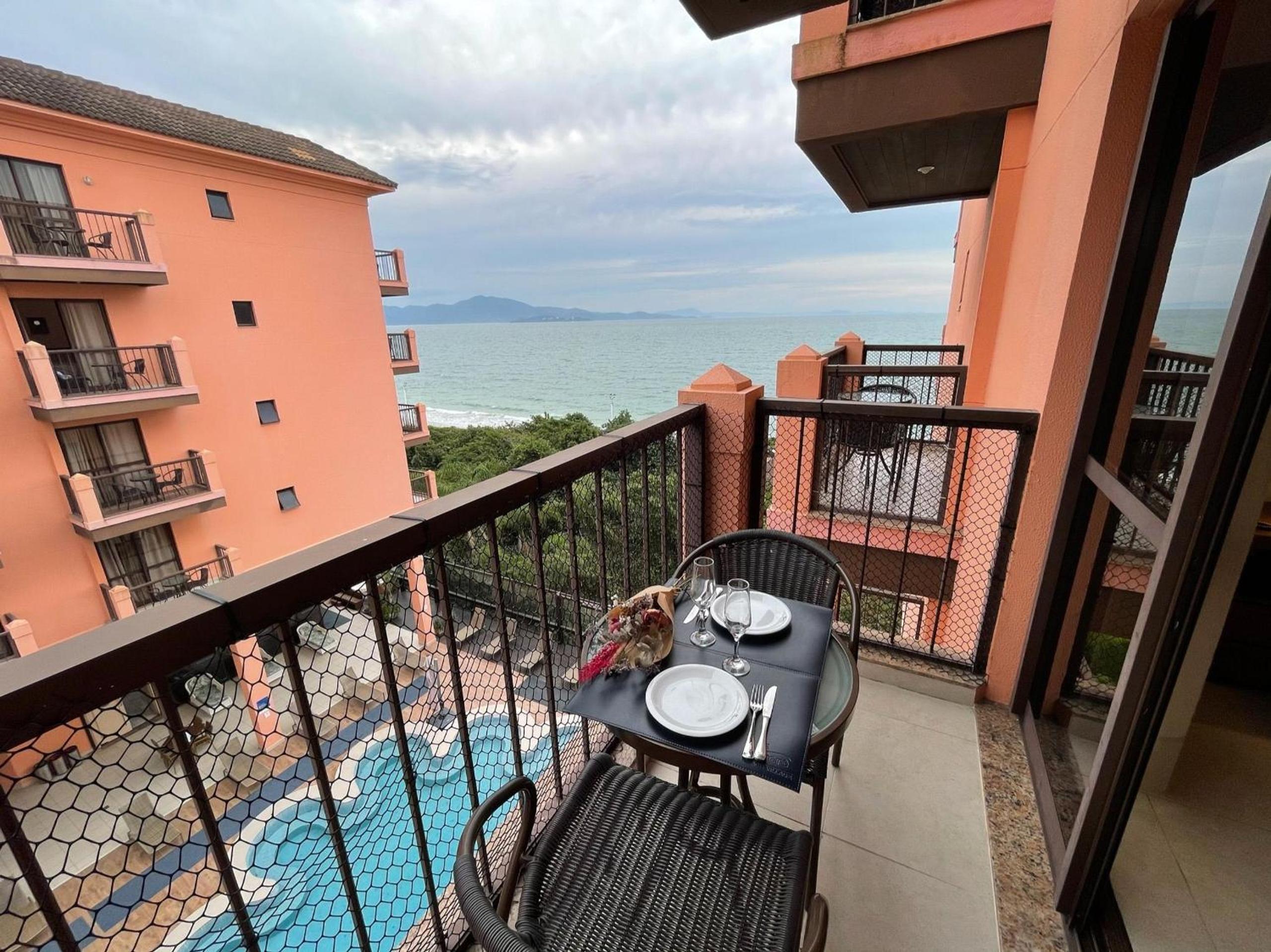 Triple Room with Sea View - Photo 8