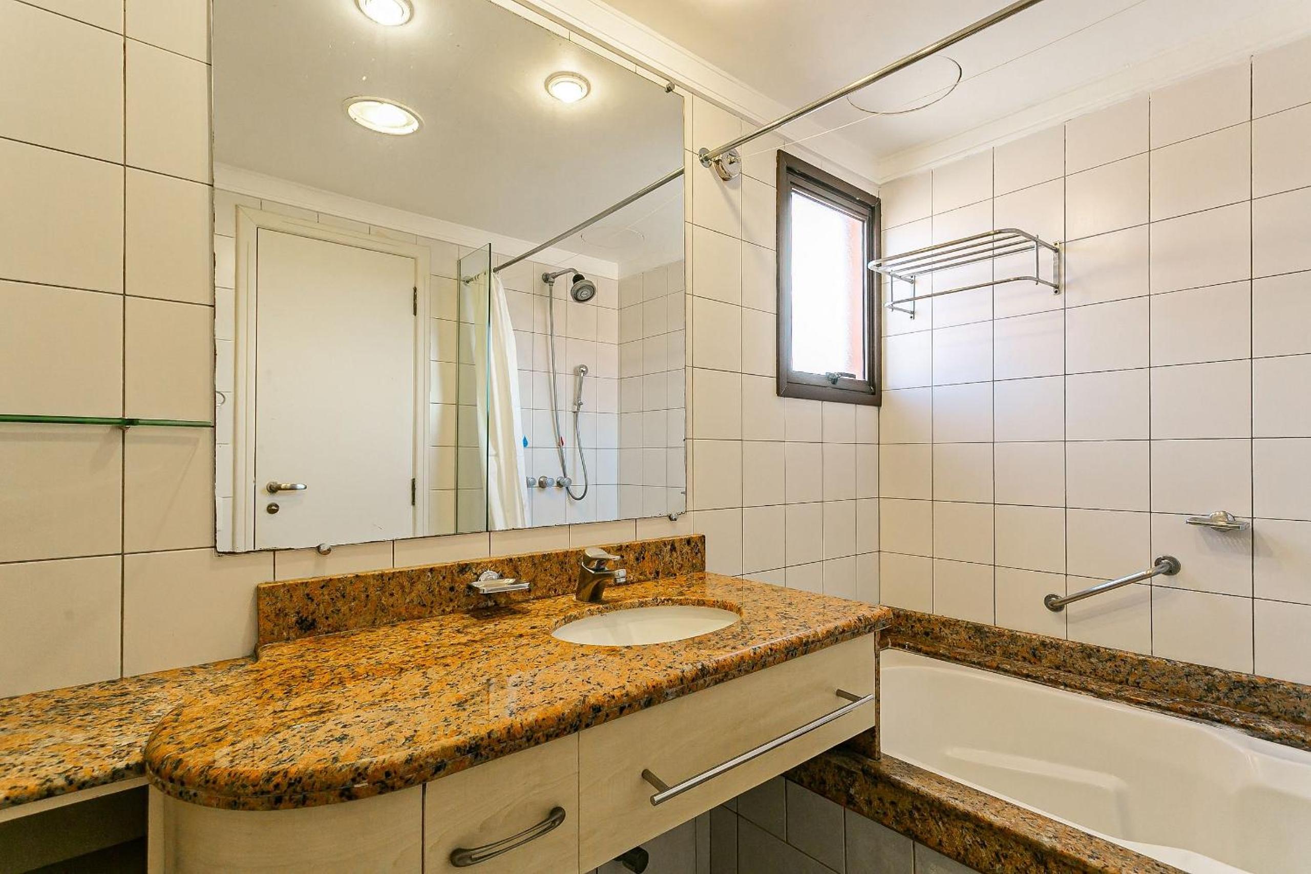 Studio Apartment with Sea View - Photo 28