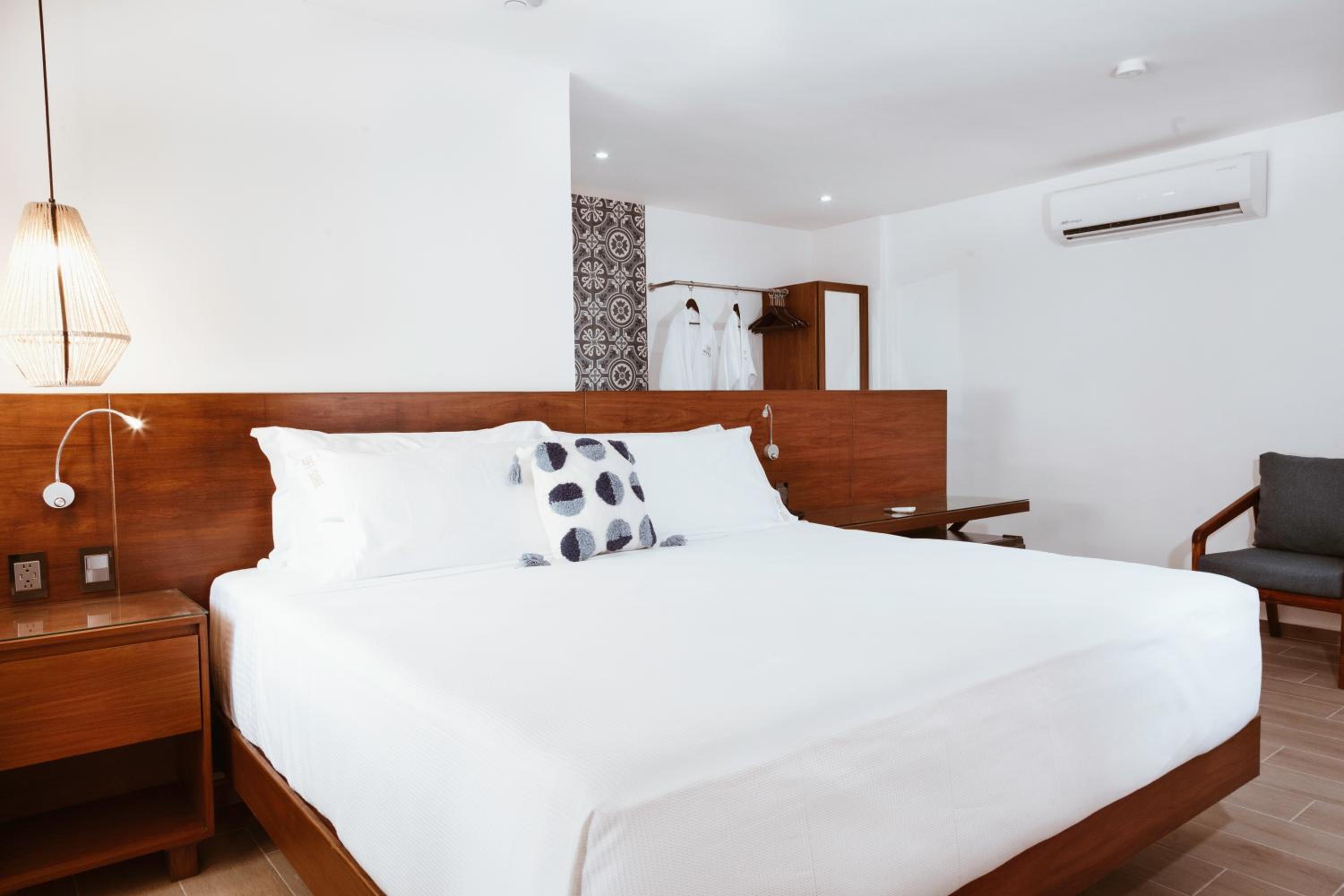 King Suite photo 1