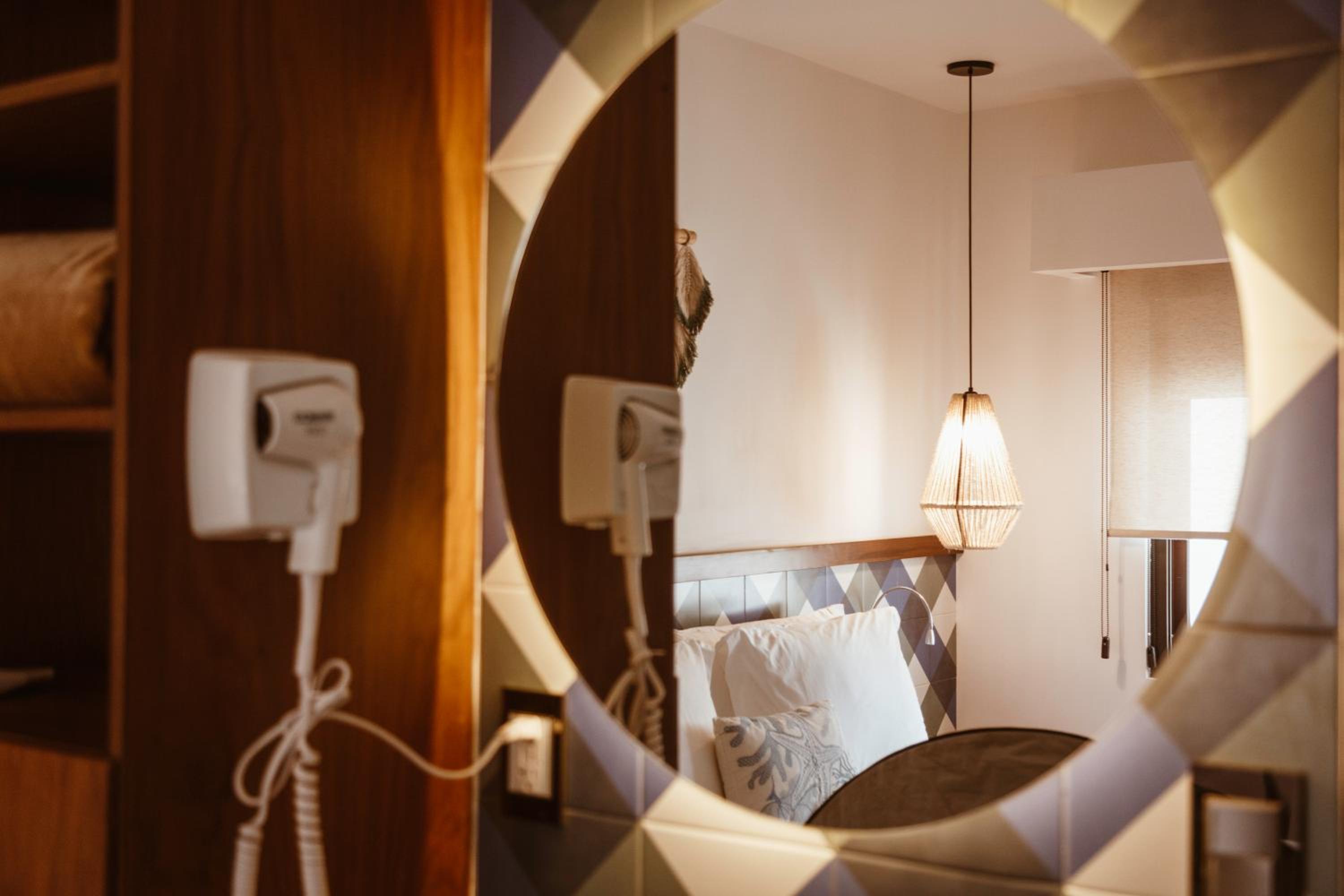 Standard Queen Room - Photo 3