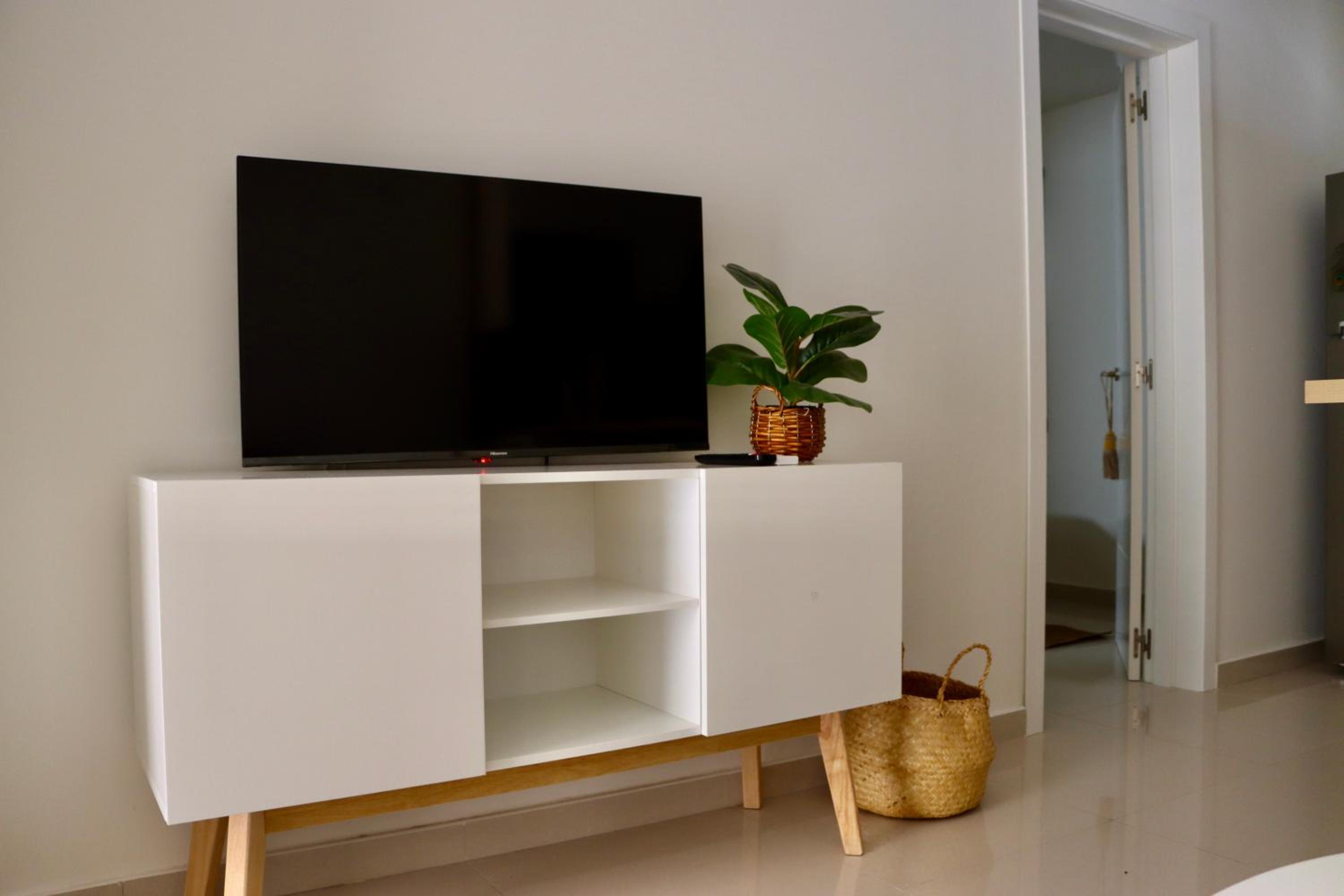 One-Bedroom Apartment photo 2