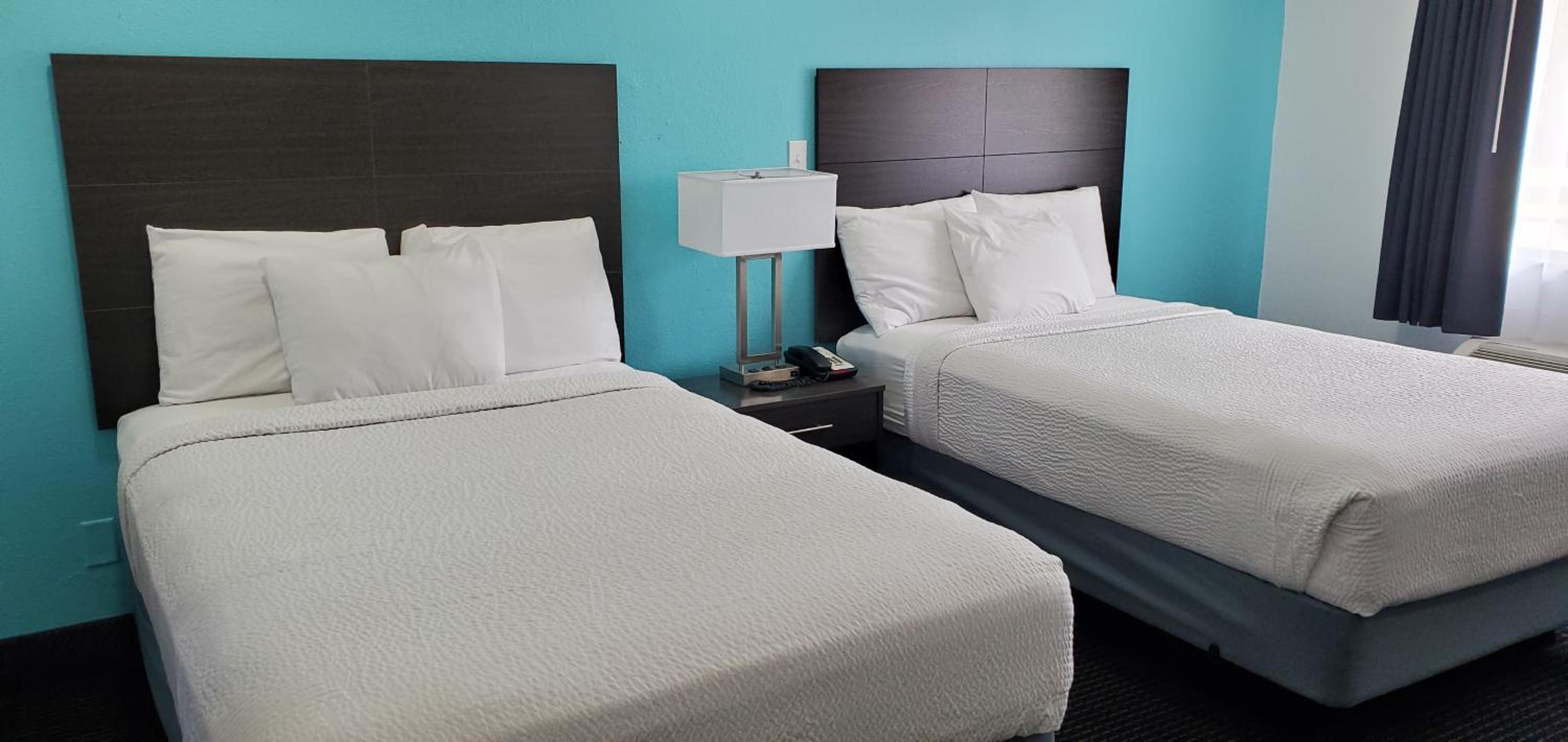 Double Room with Two Double Beds - Non-Smoking - Photo 1