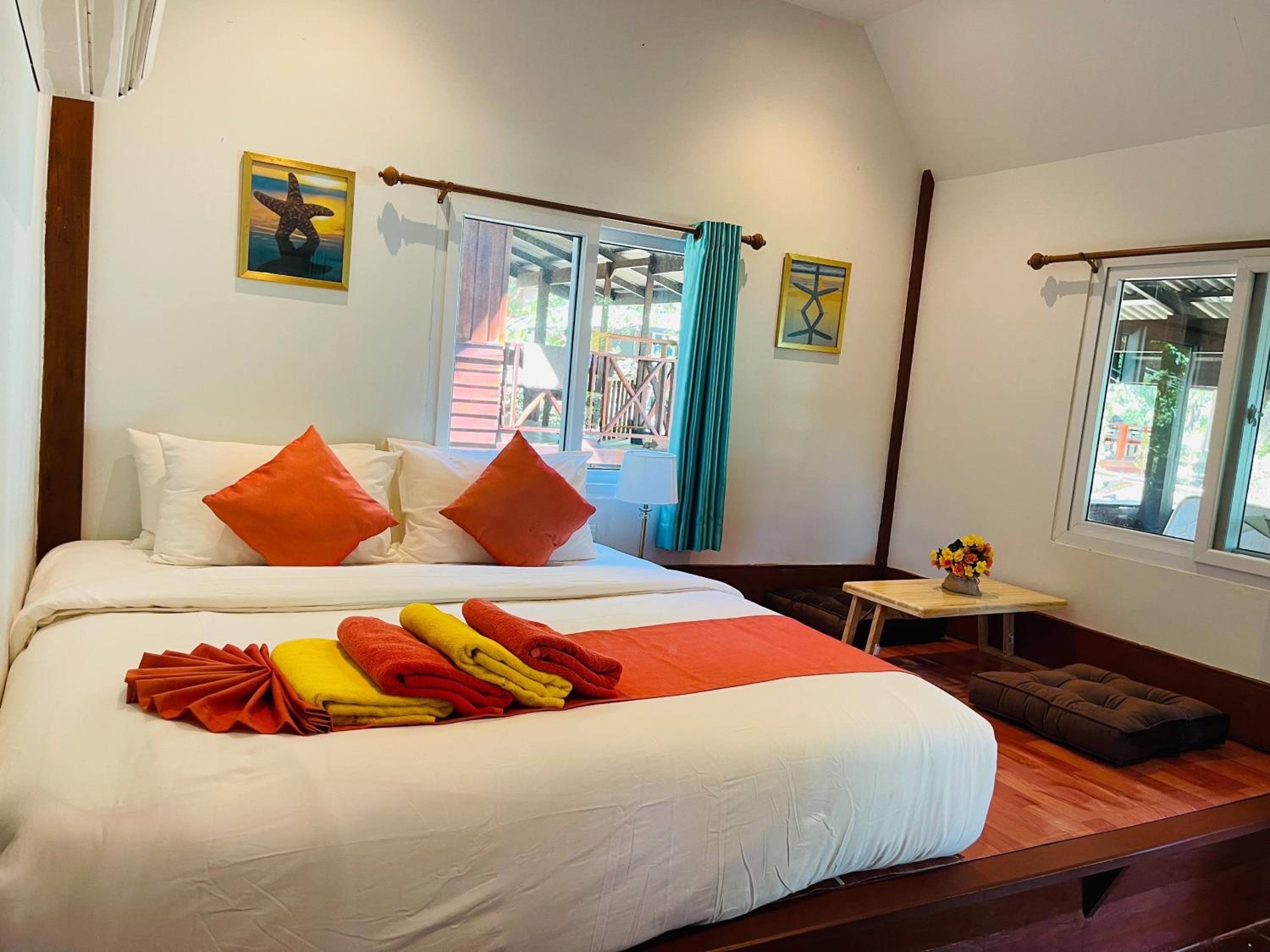 Superior Chalet - Photo 4