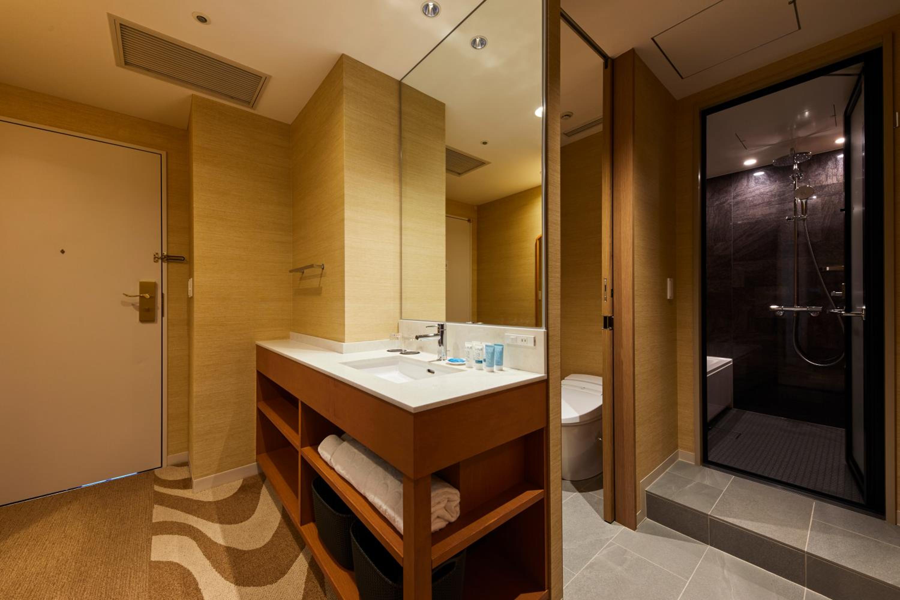 Comfort Queen Room - Non-Smoking