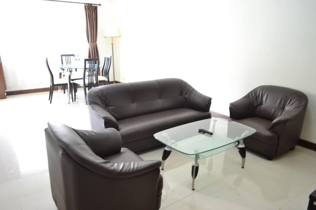 Two-Bedroom Apartment - Photo 7