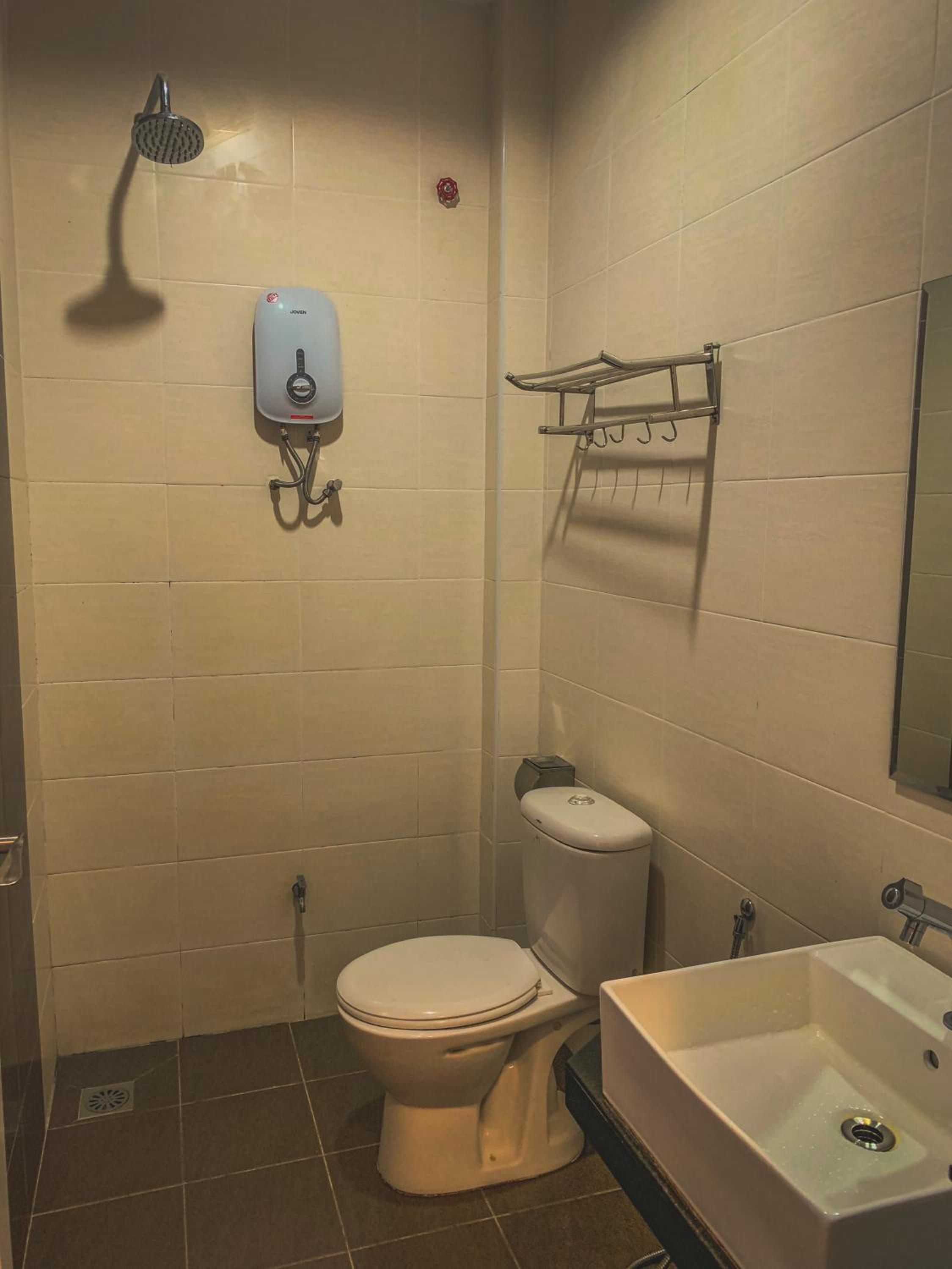 Deluxe Double Or Twin Room - Photo 4