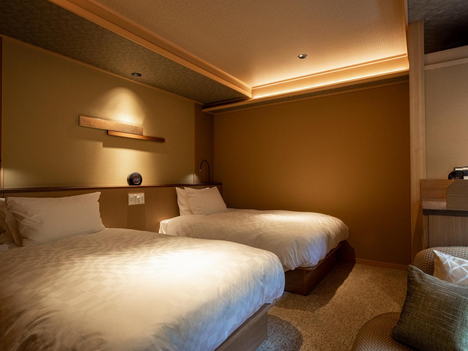 Small Twin Room photo 1
