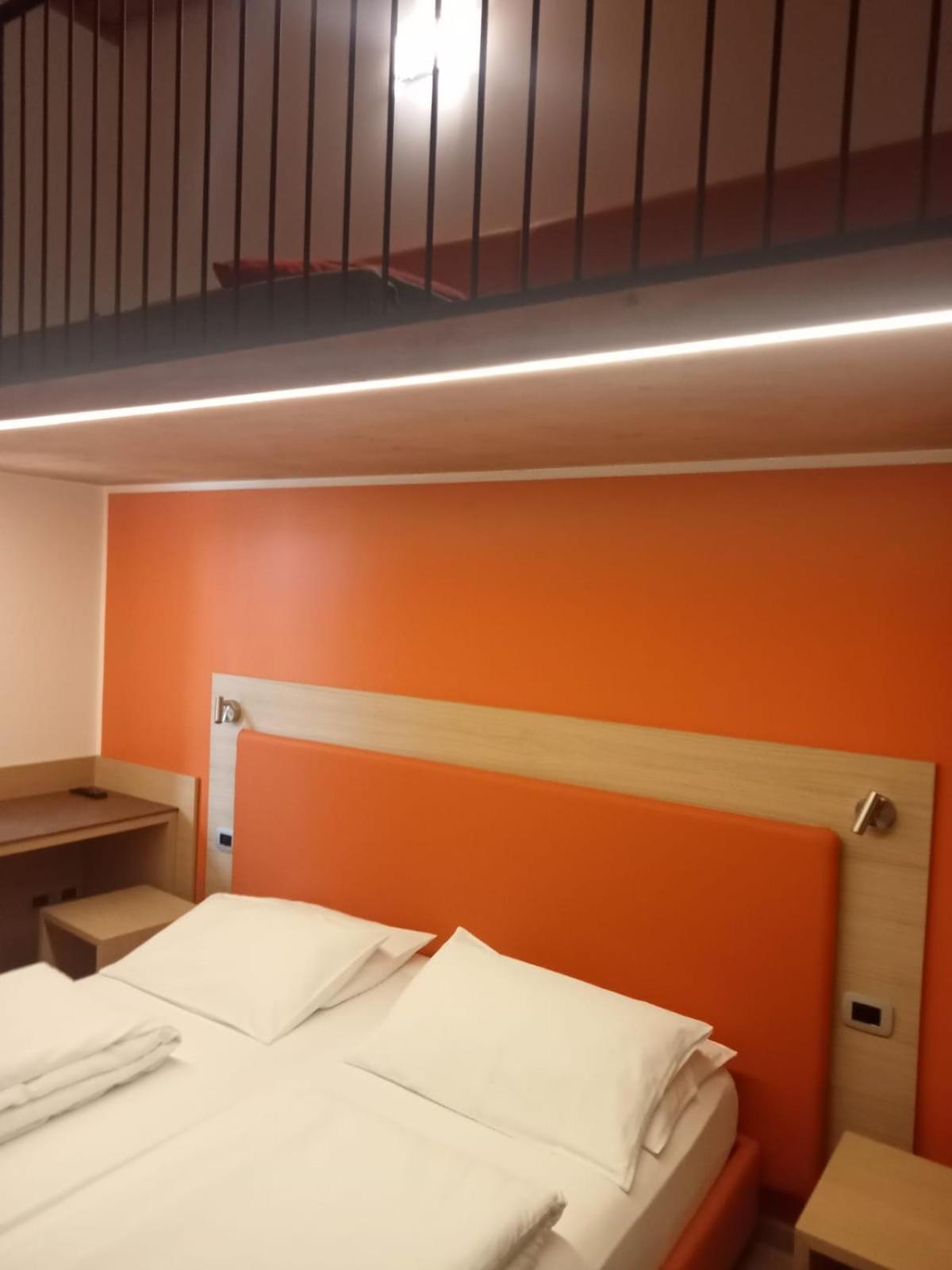 Double or Twin Room with Balcony photo 1