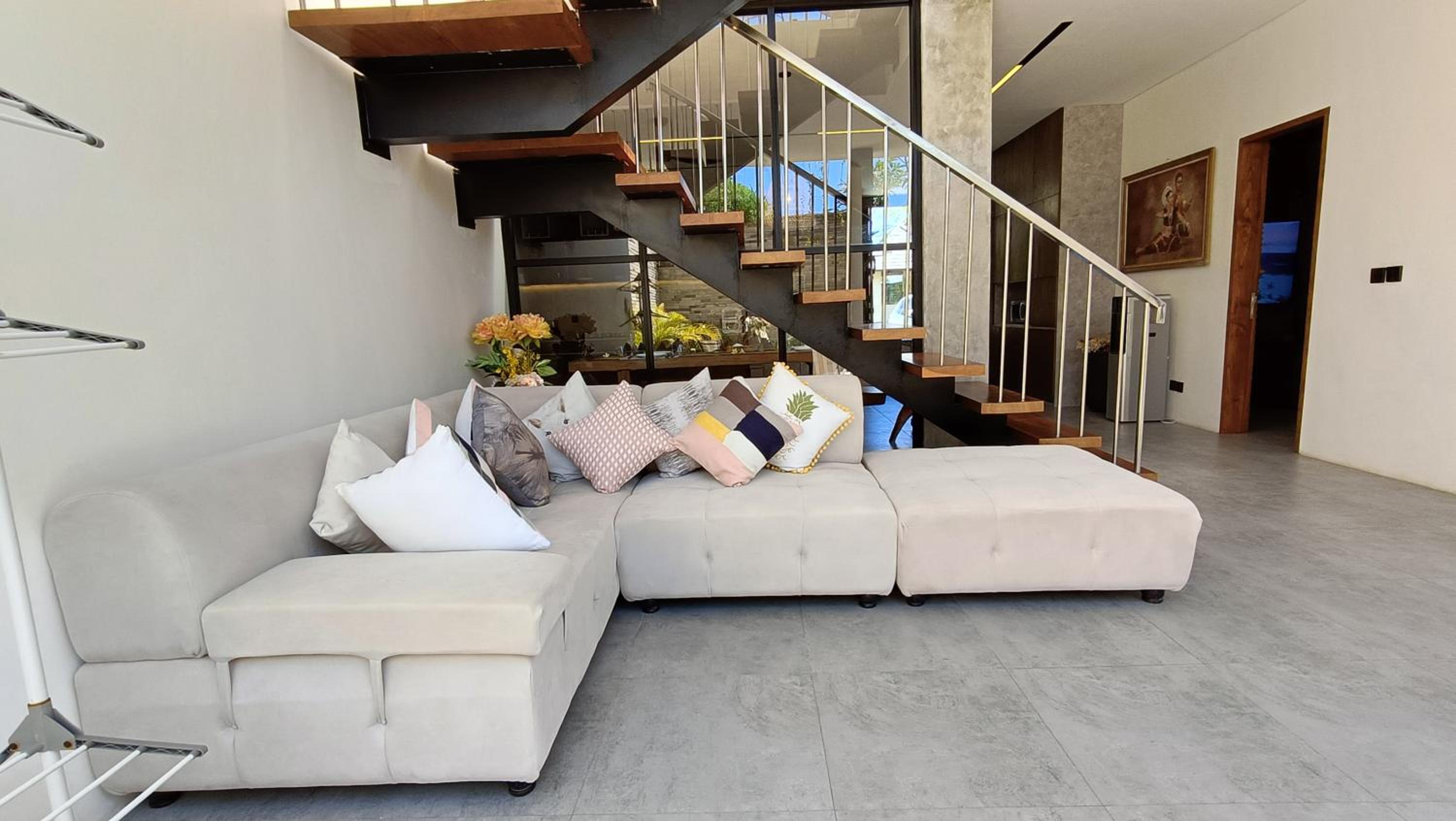 Jacuzzi Villa - Photo 2