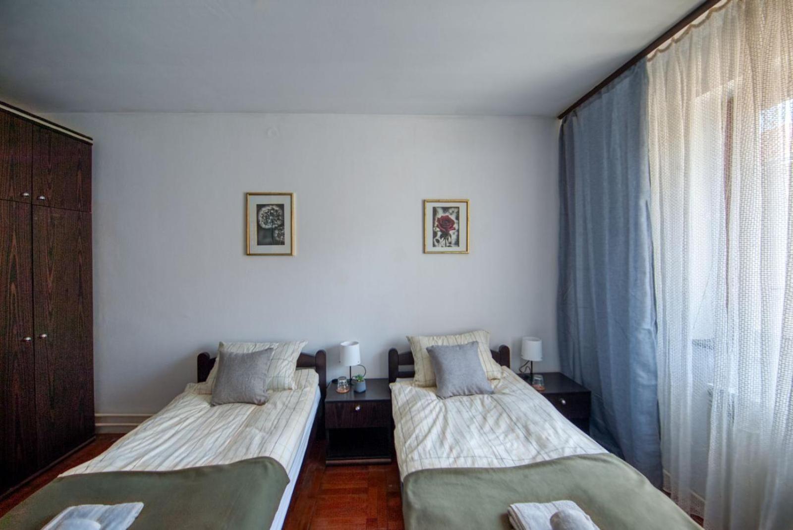 Twin Room With Shared Bathroom photo 3