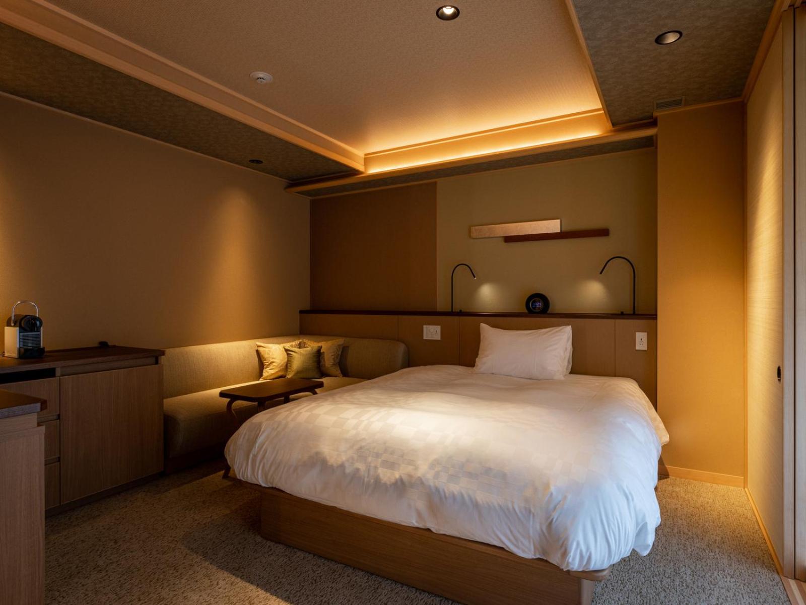 Small Double Room photo 1