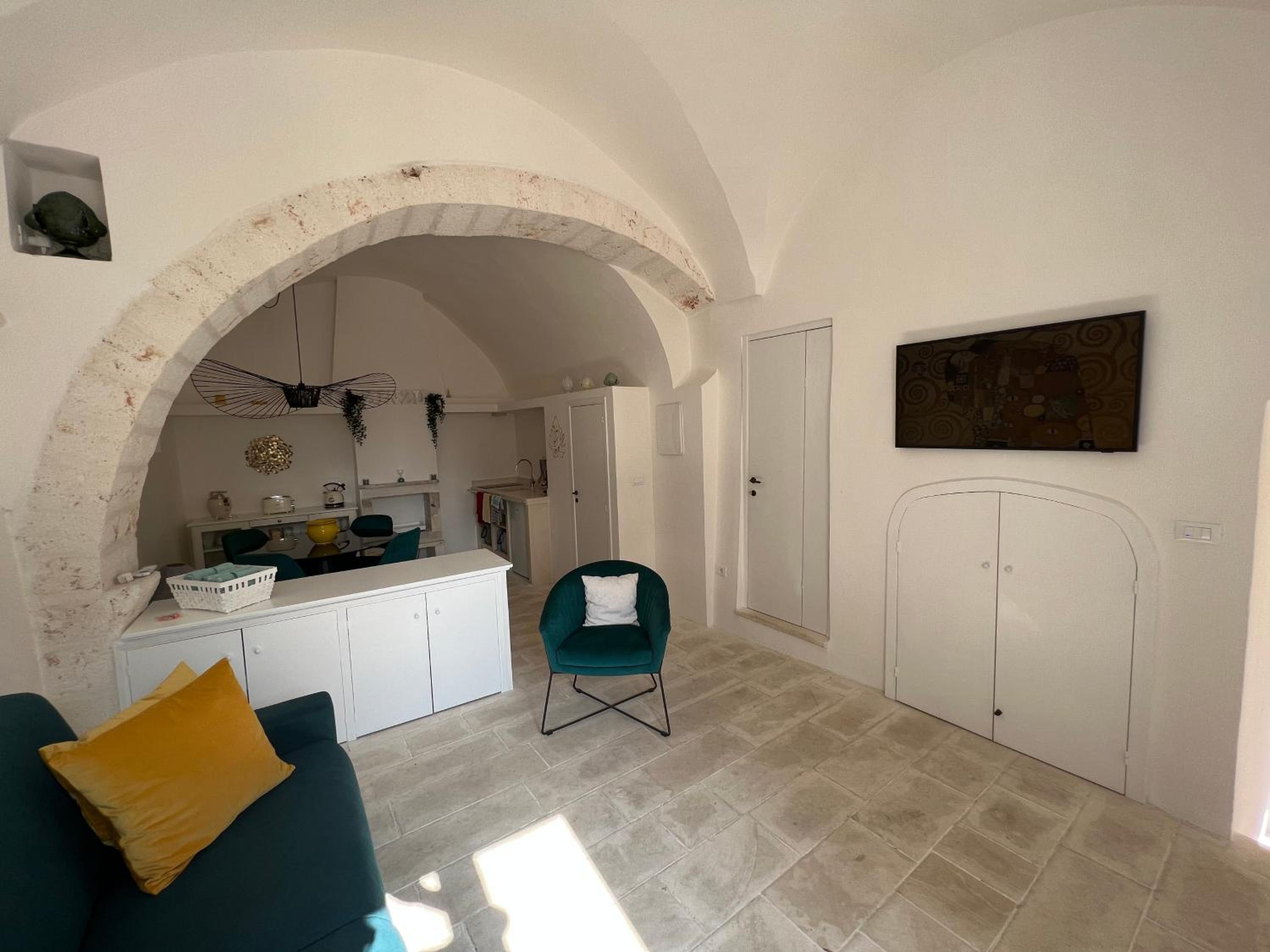 One-Bedroom House