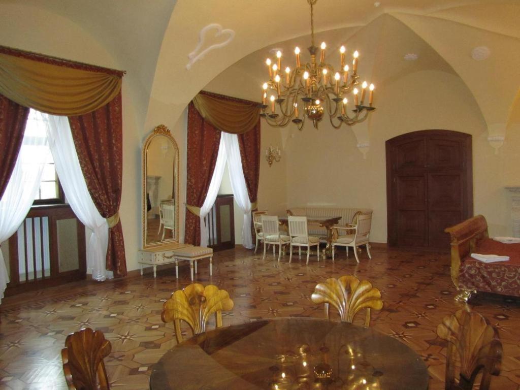 Apartment - Ground Floor - Photo 1