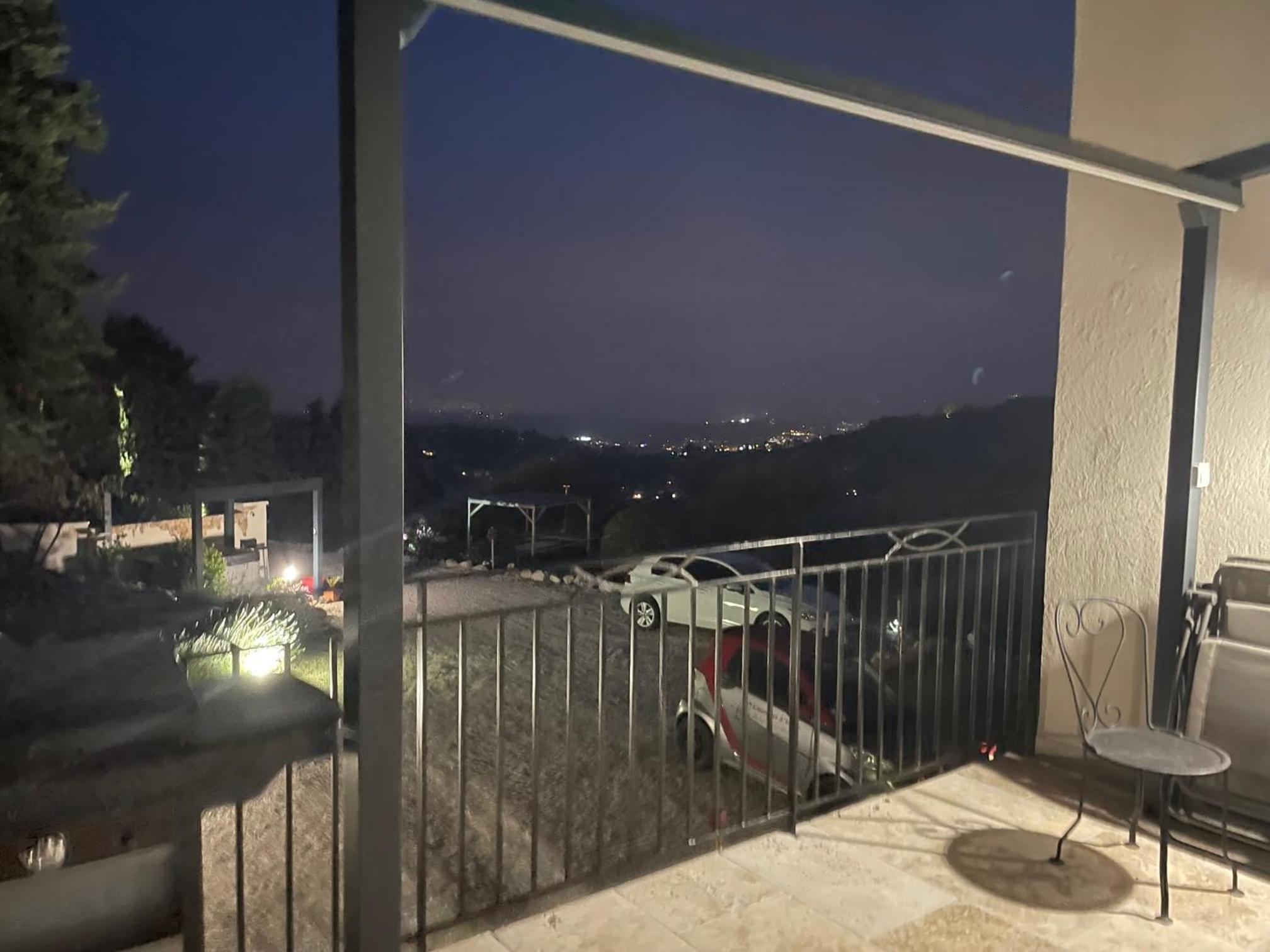 Apartment with Terrace - Photo 1