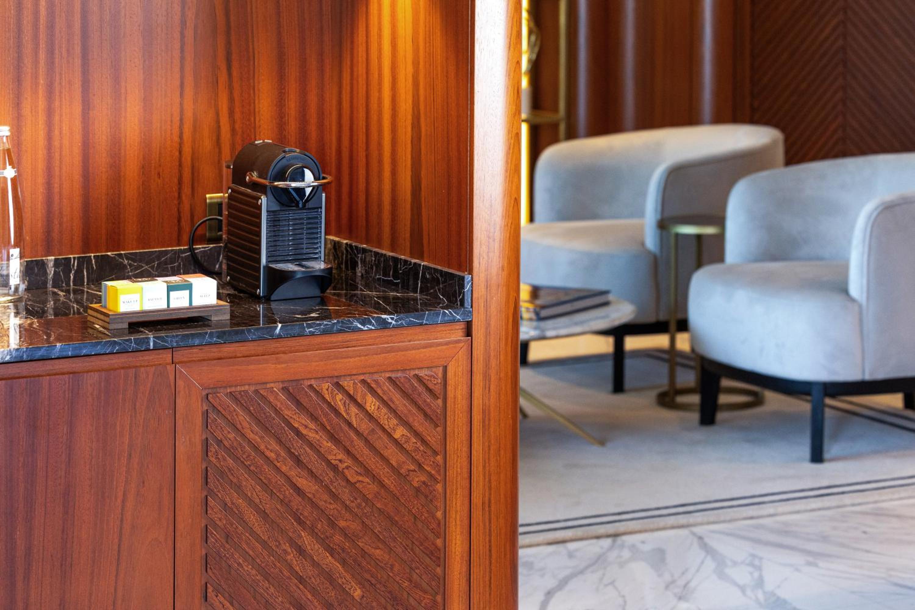 Presidential Suite photo 3