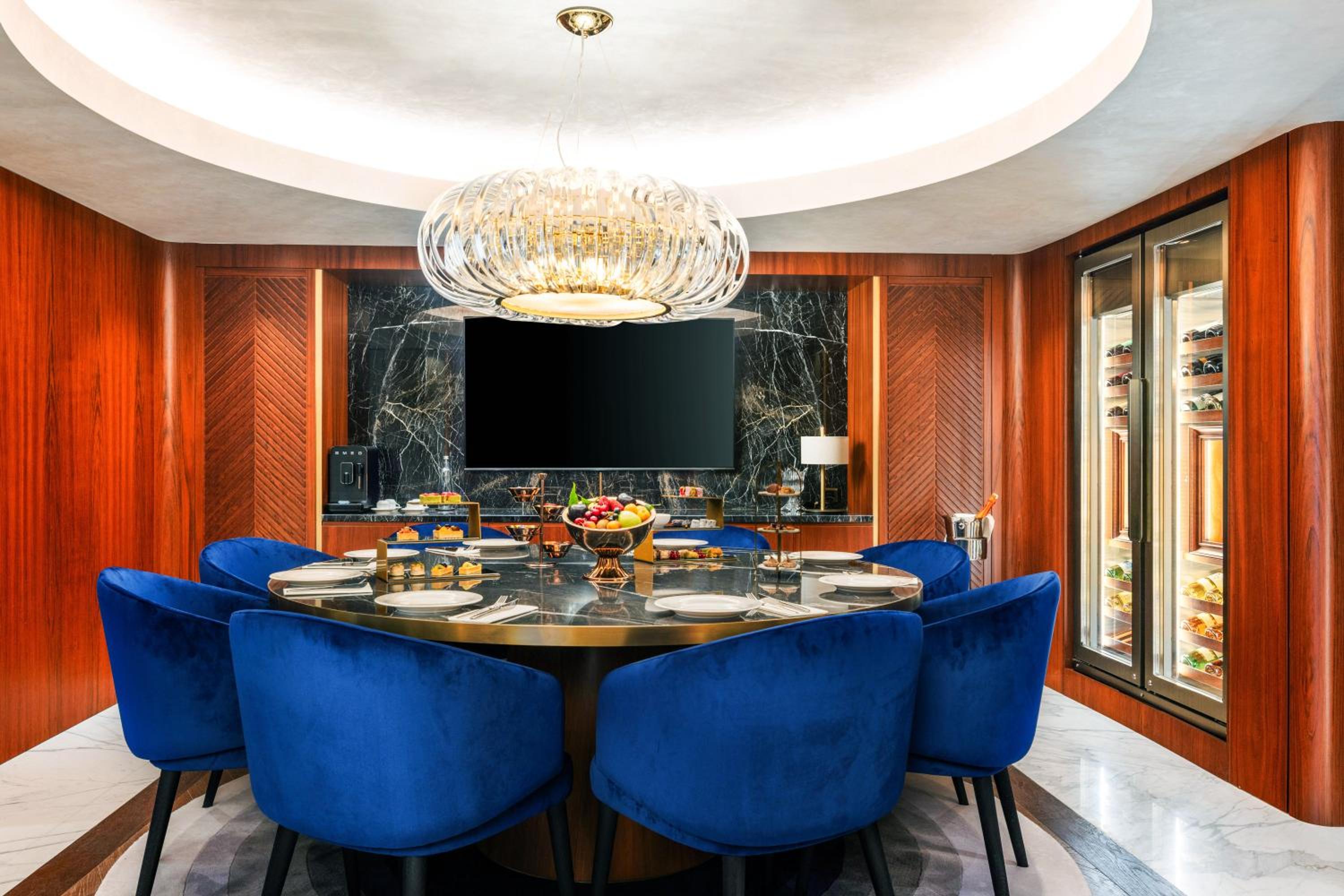 Presidential Suite photo 2